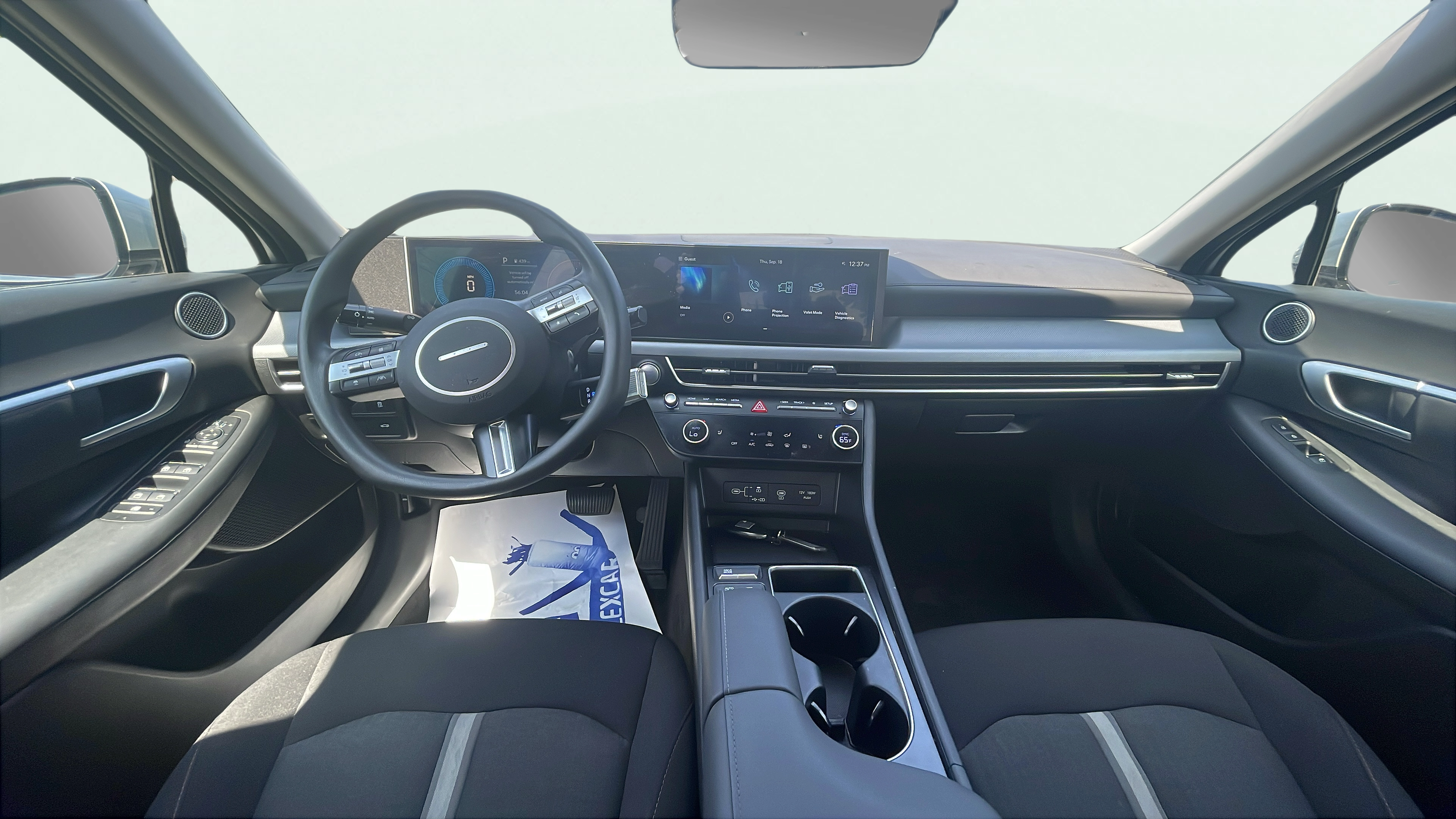 Vehicle interior 360 preview