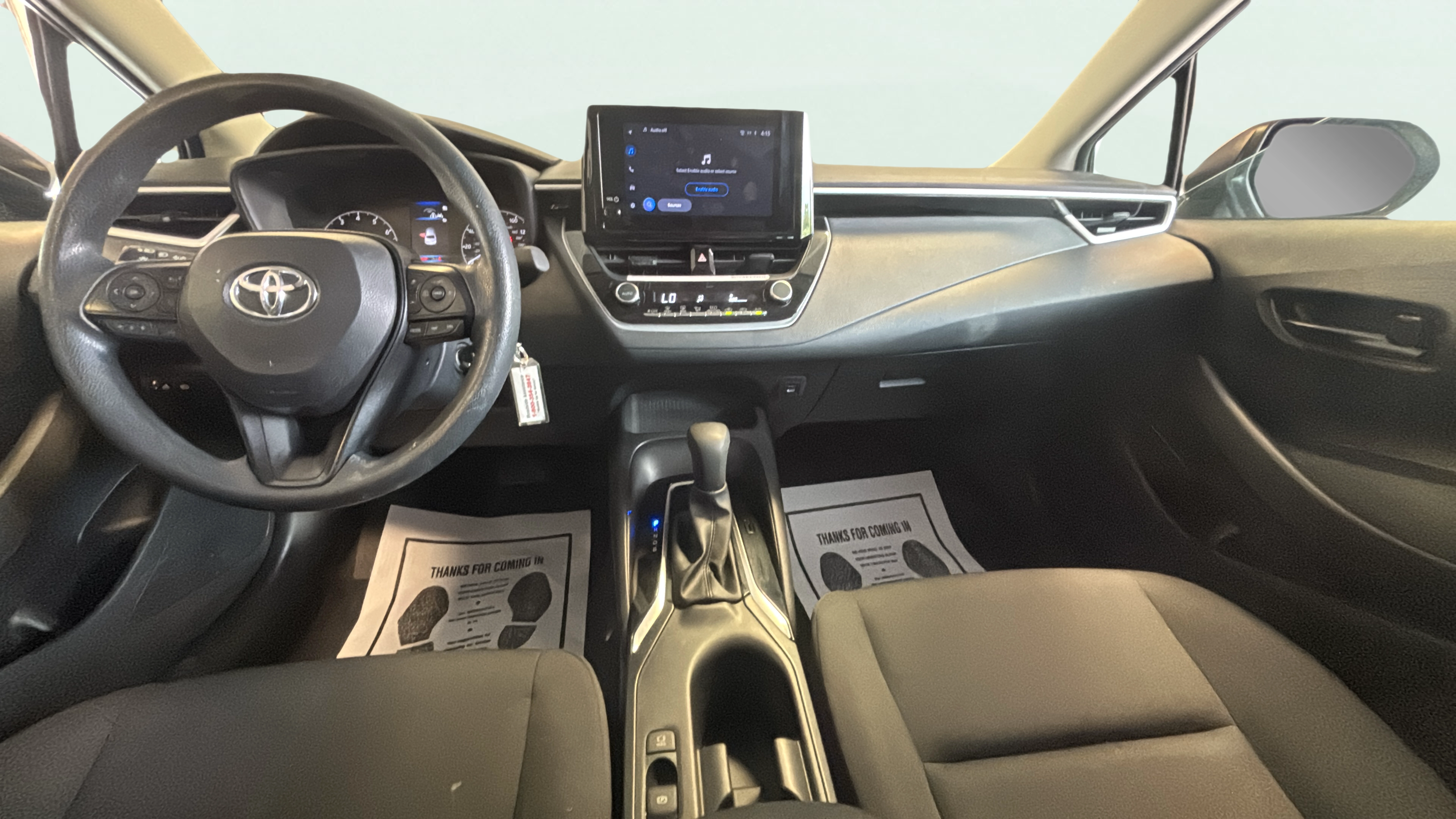 Vehicle interior 360 preview