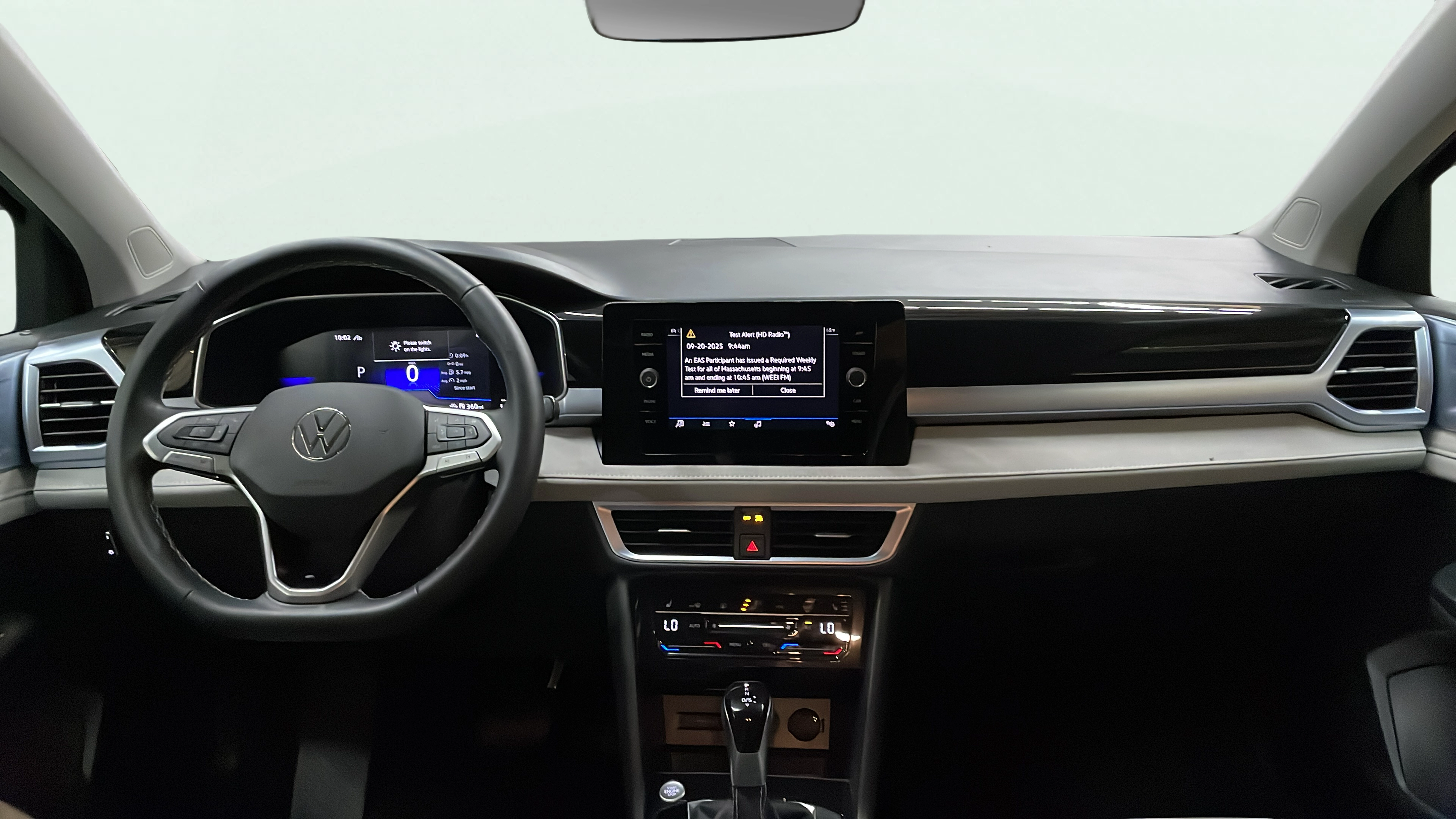 Vehicle interior 360 preview