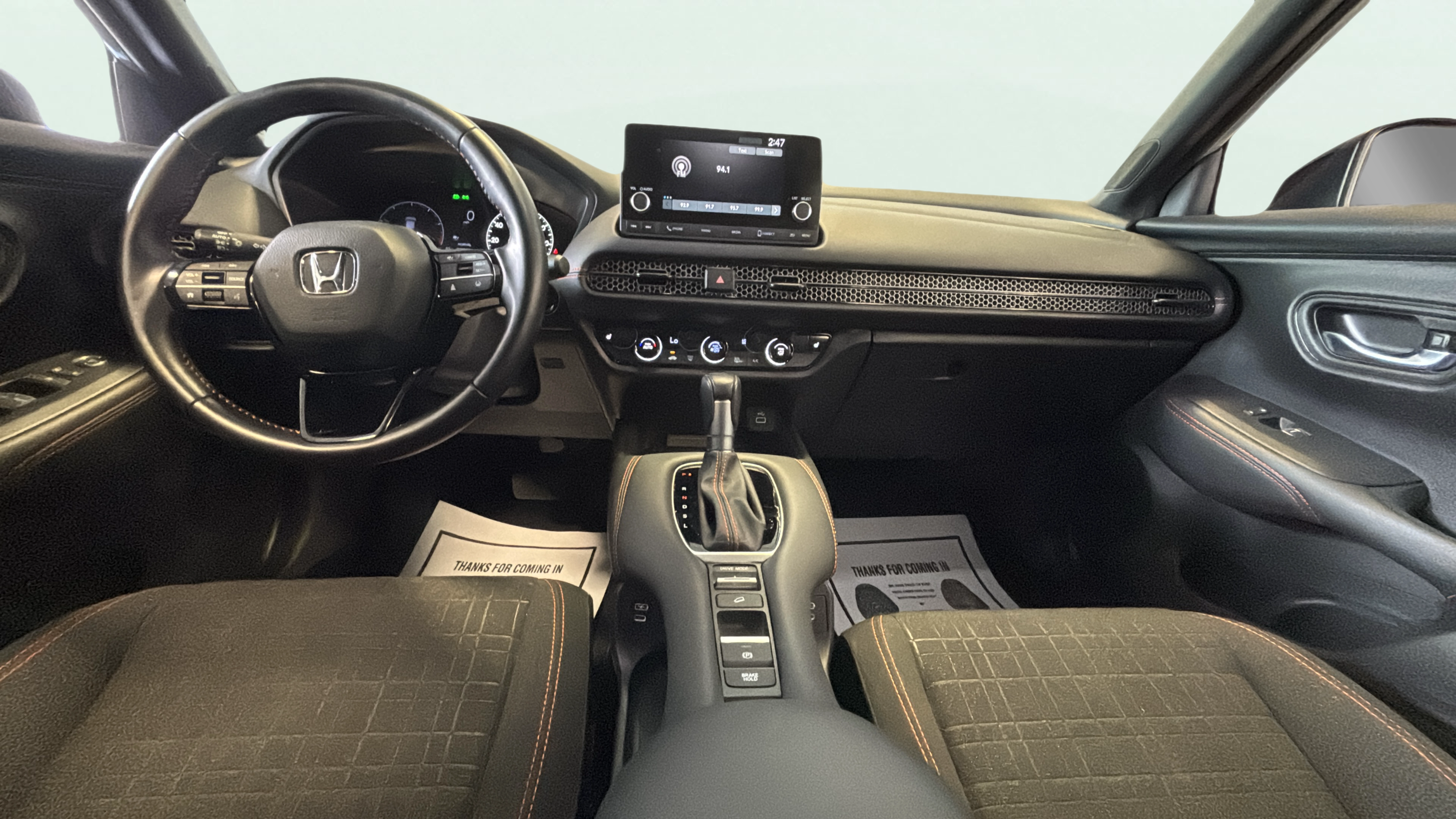Vehicle interior 360 preview