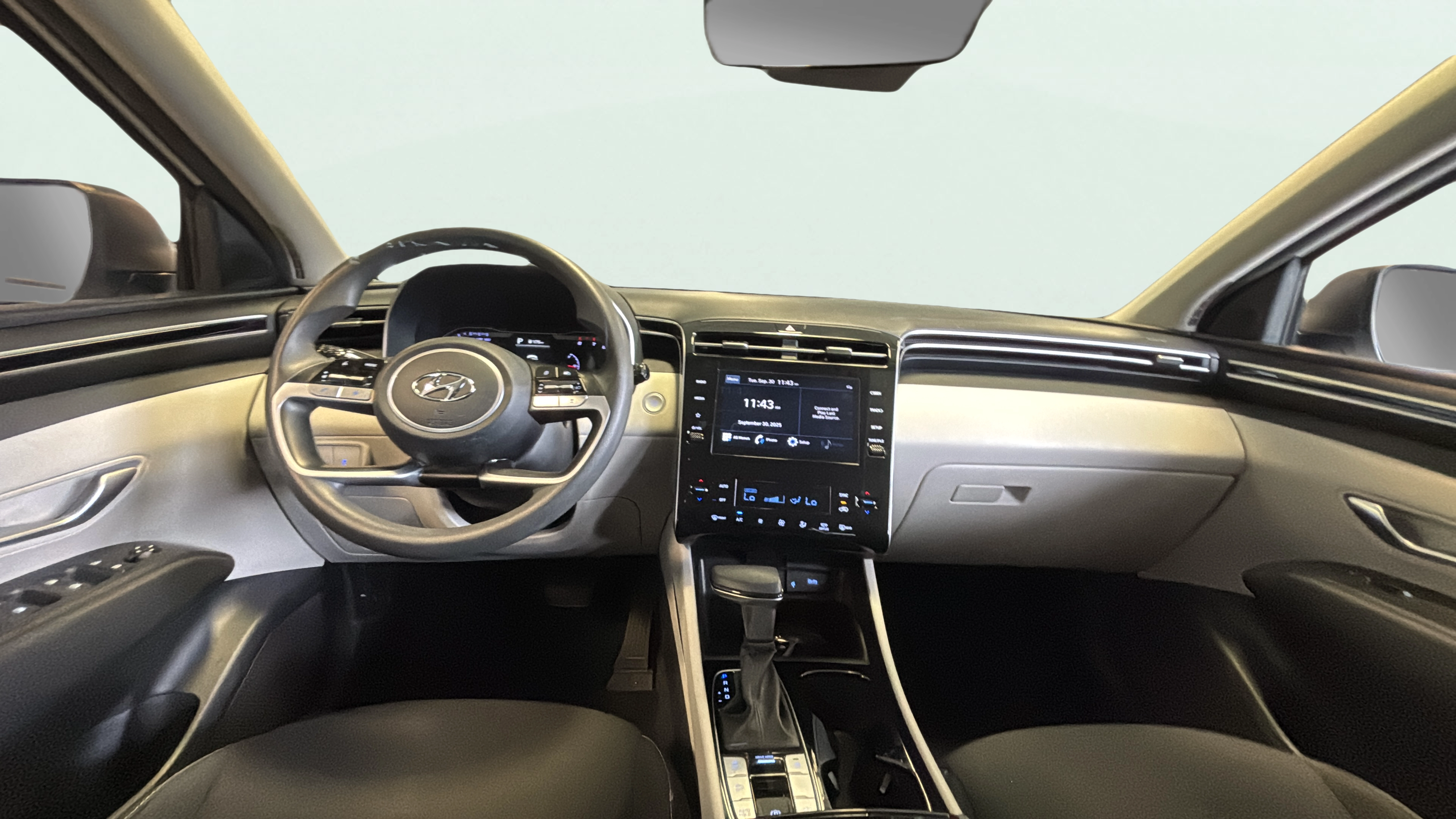 Vehicle interior 360 preview