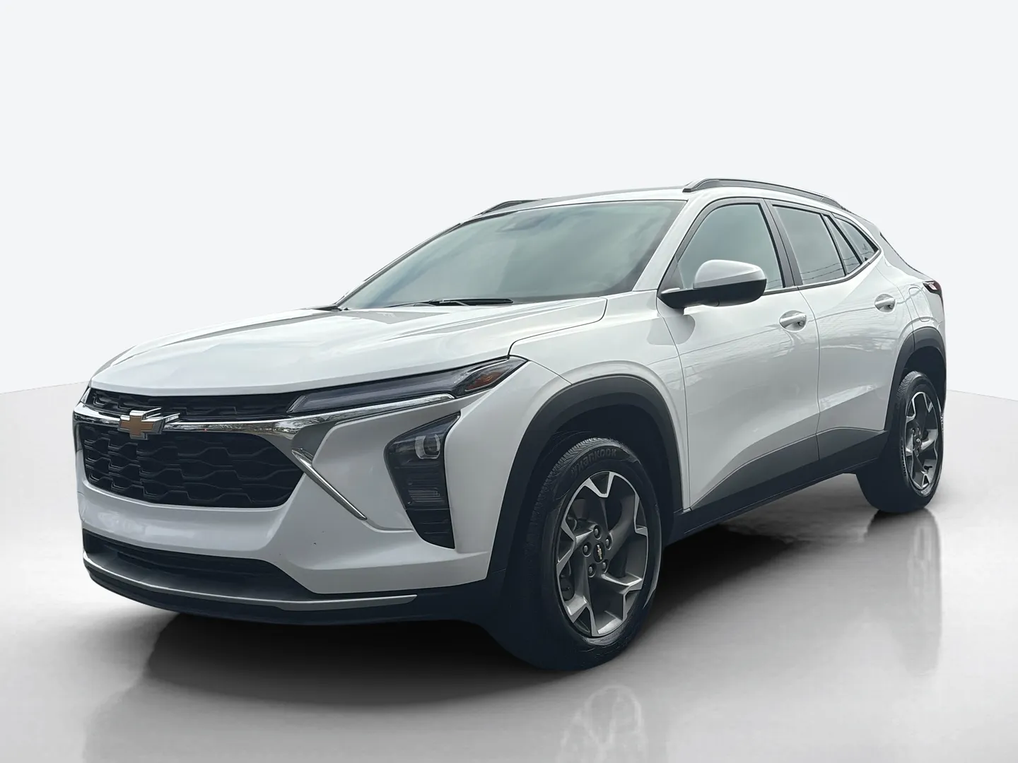2025 Chevrolet Trax — image 1 of 6