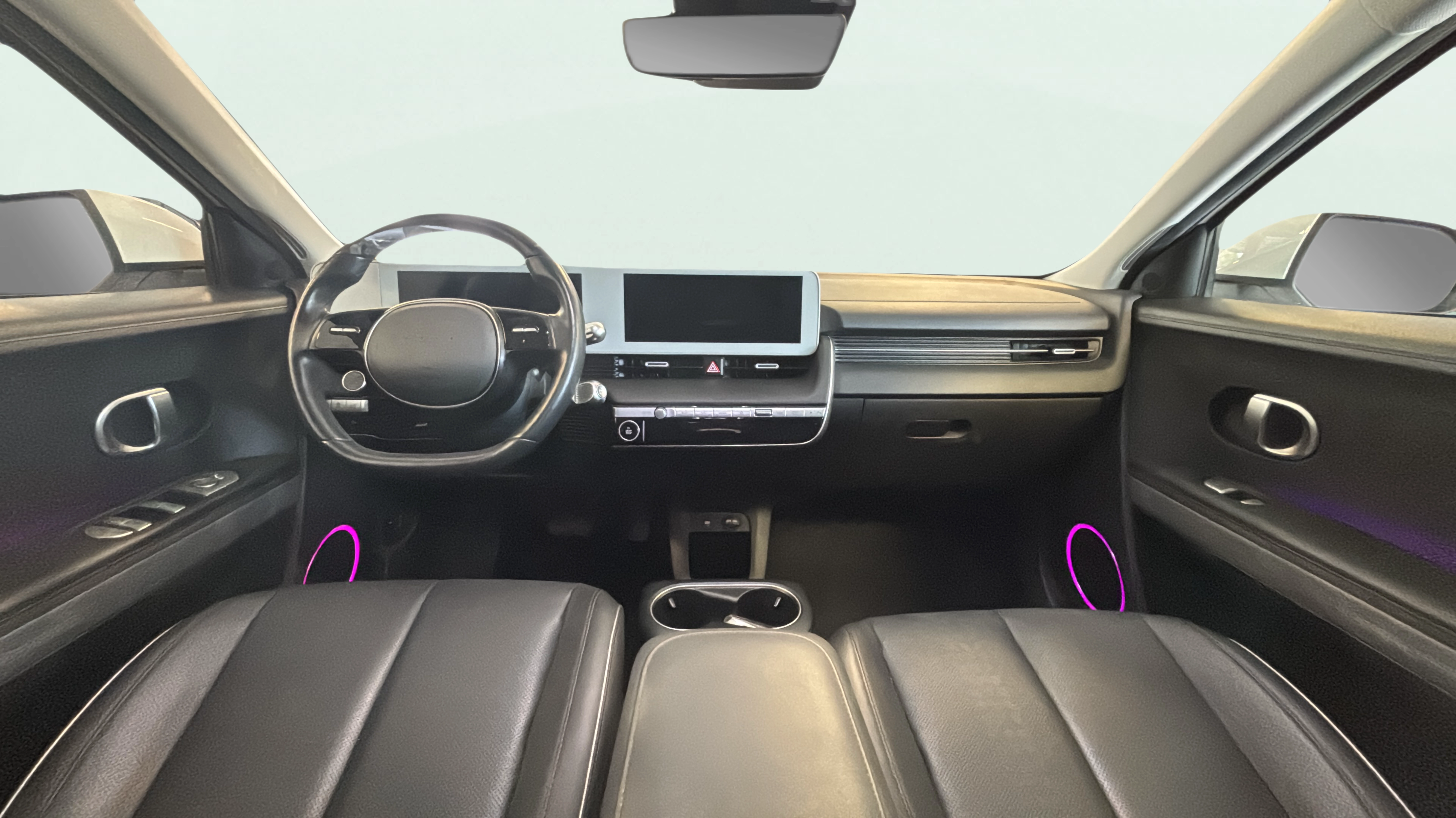 Vehicle interior 360 preview