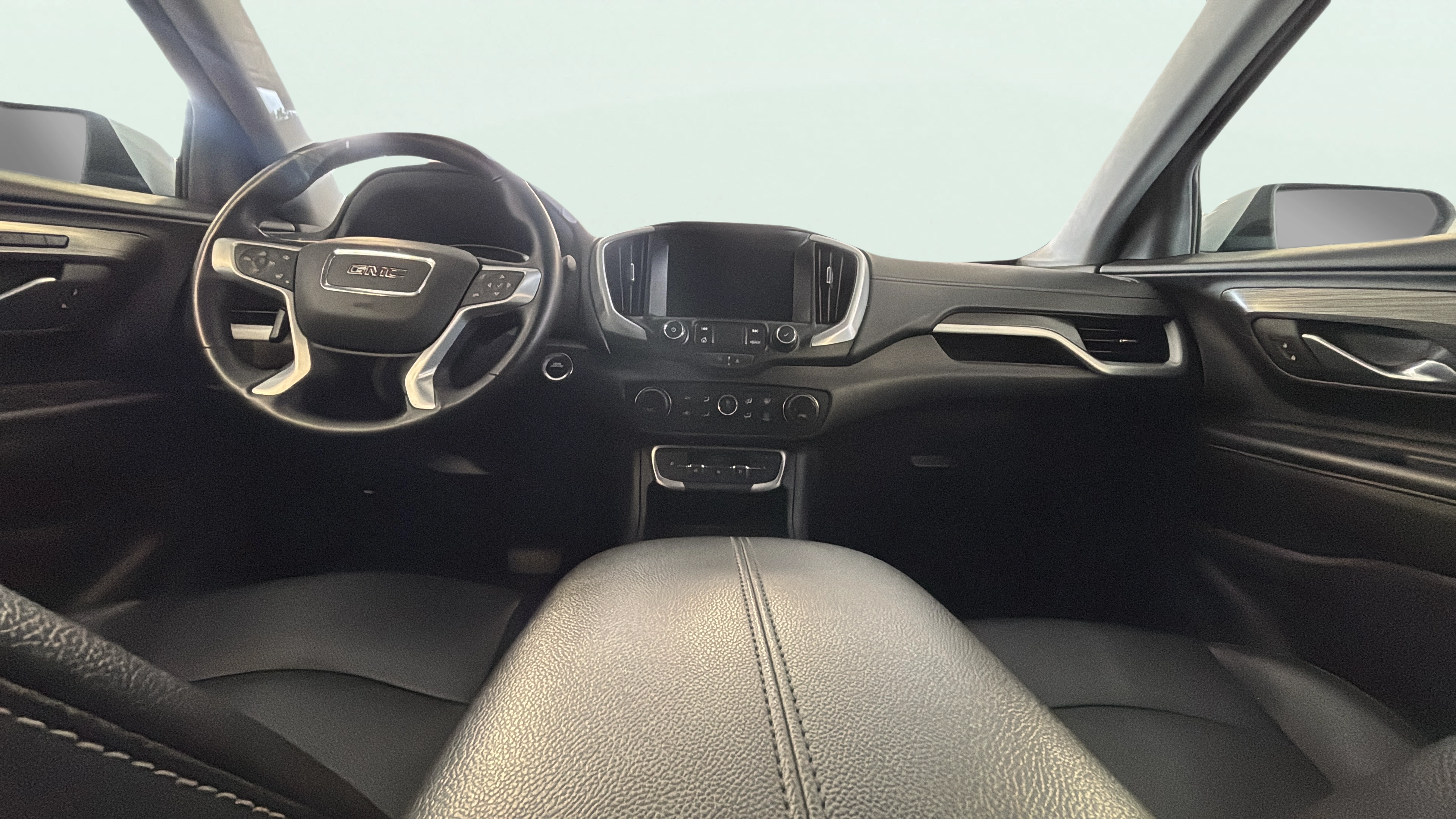 Vehicle interior 360 preview