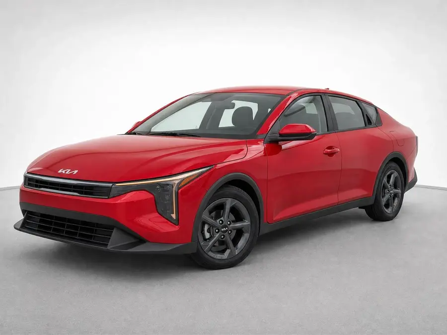 2025 Kia K4 — image 1 of 9