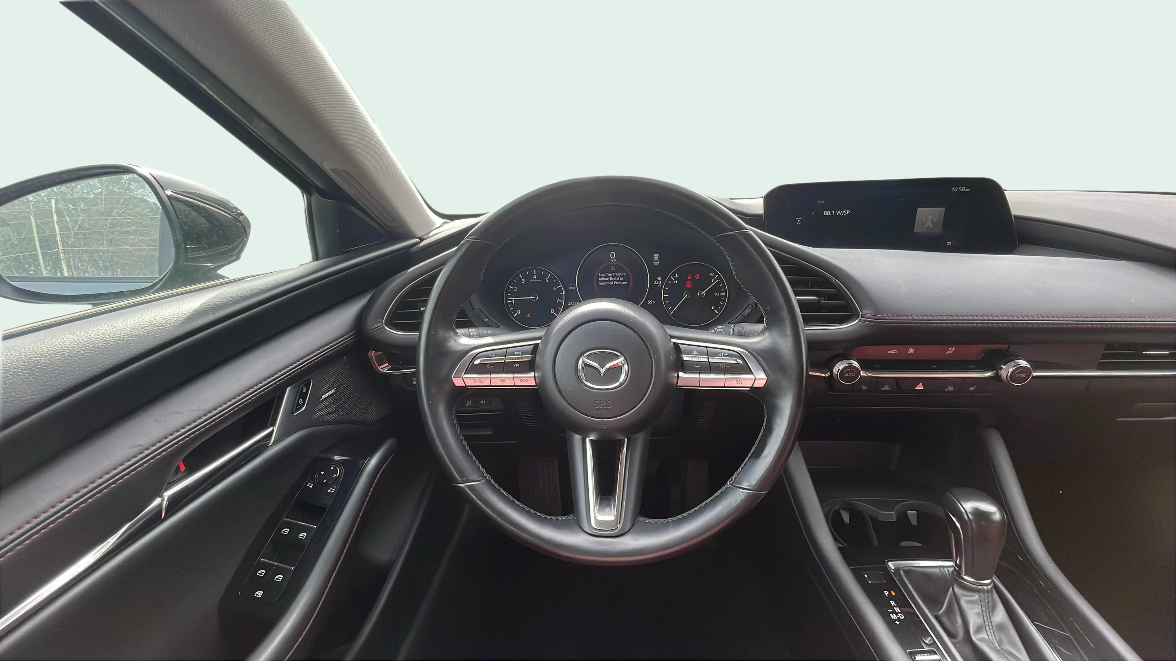 Vehicle interior 360 preview
