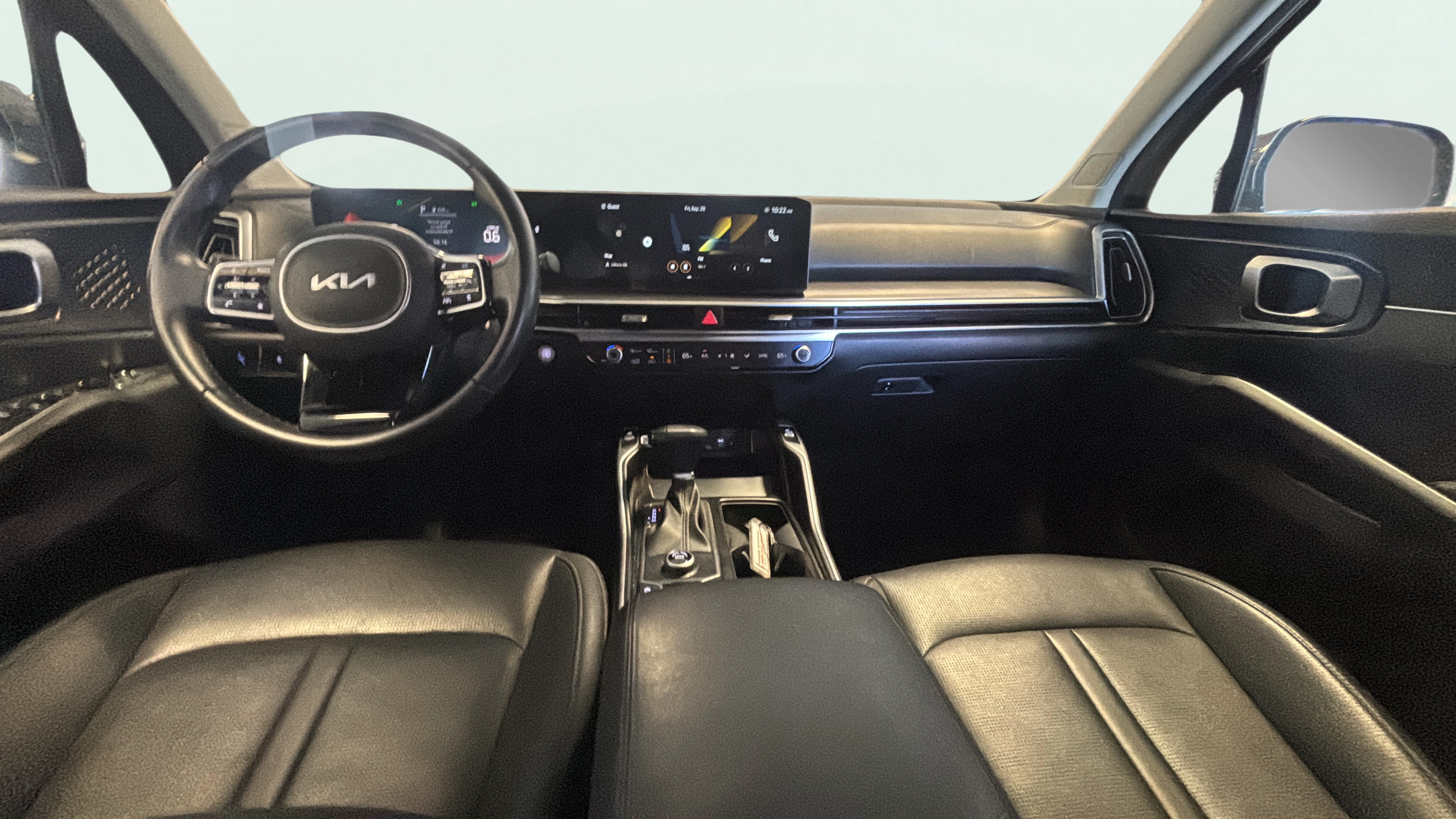 Vehicle interior 360 preview