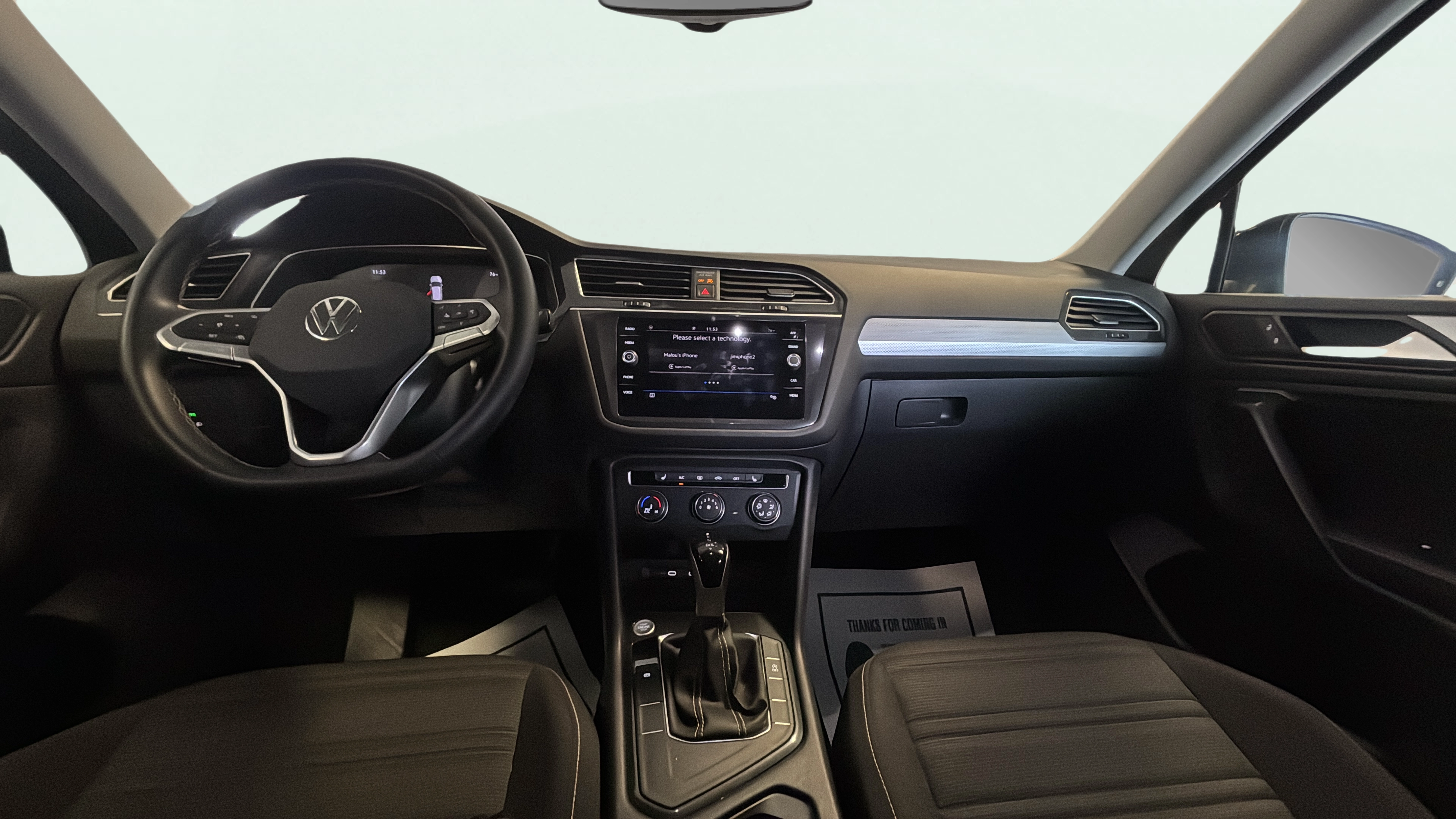 Vehicle interior 360 preview