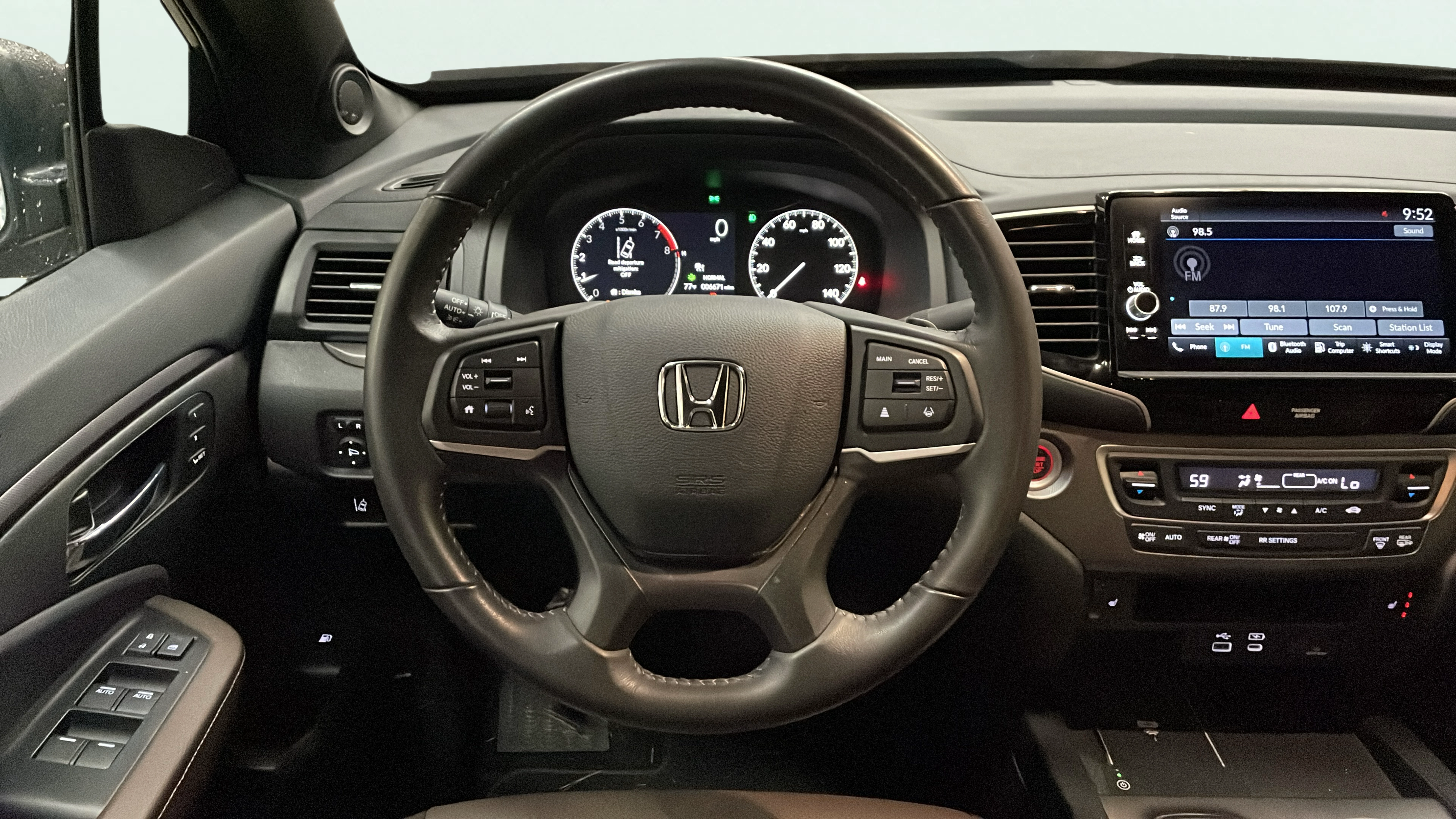 Vehicle interior 1