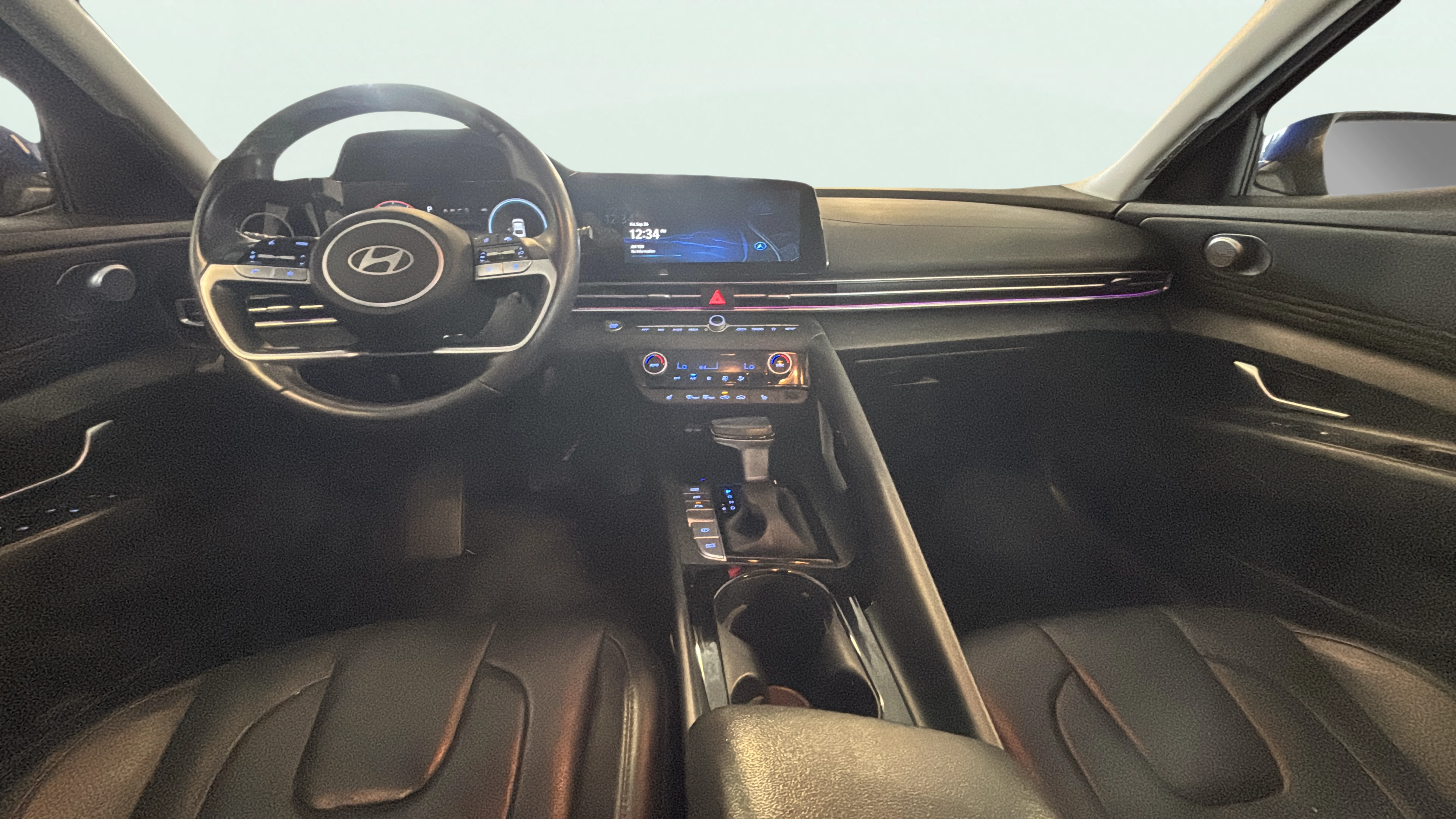 Vehicle interior 360 preview