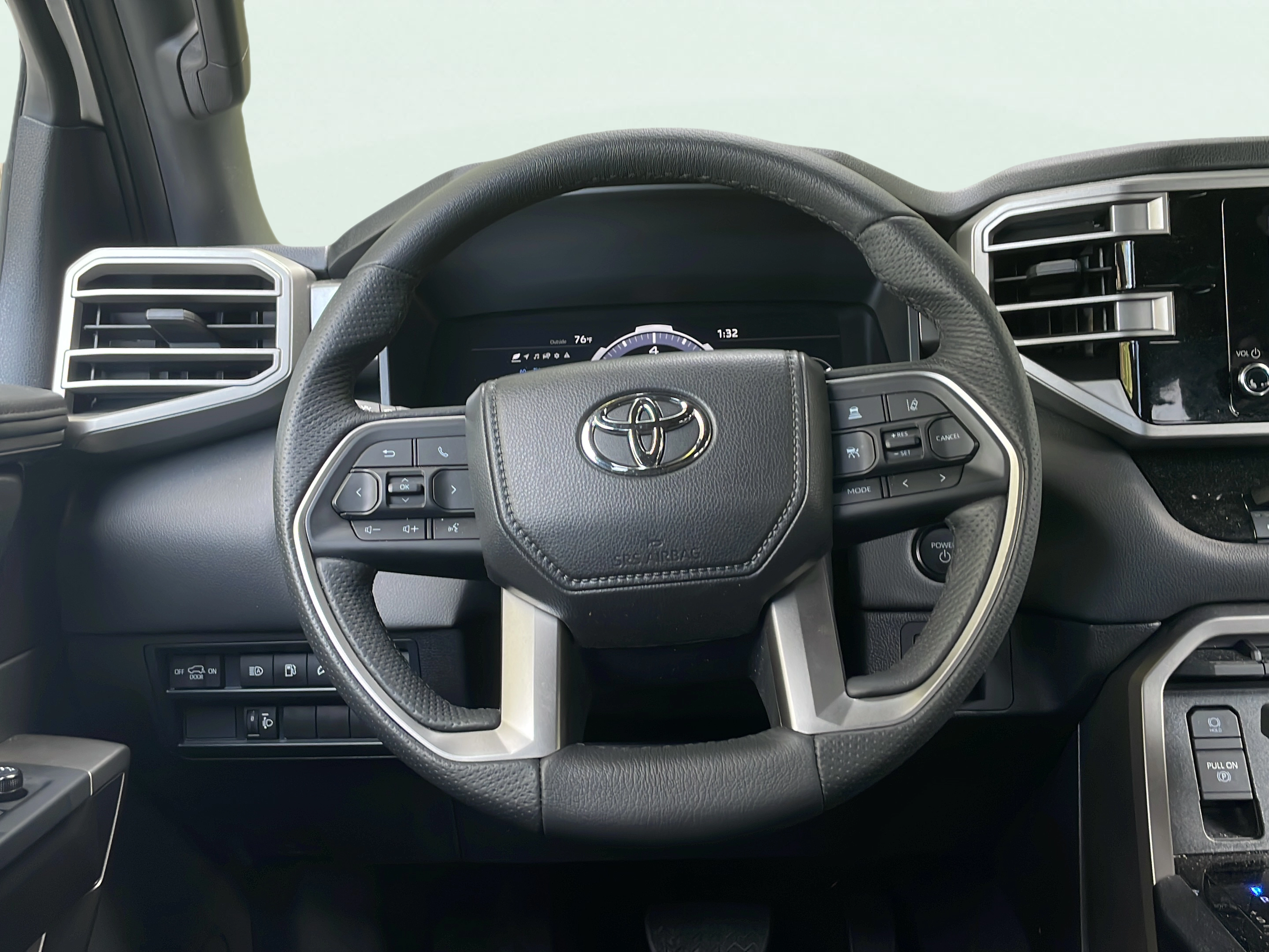 Vehicle interior 1