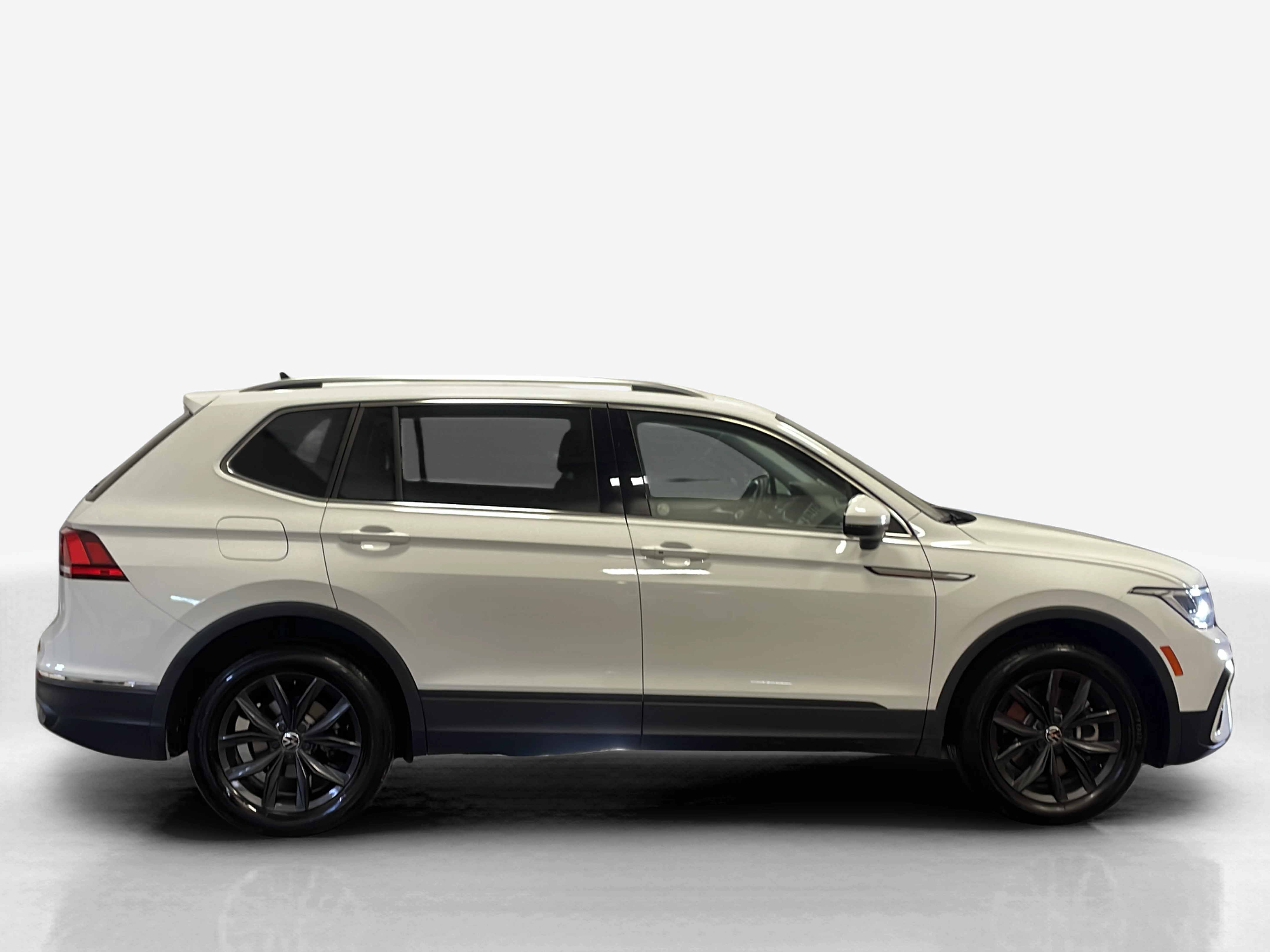 Vehicle exterior side