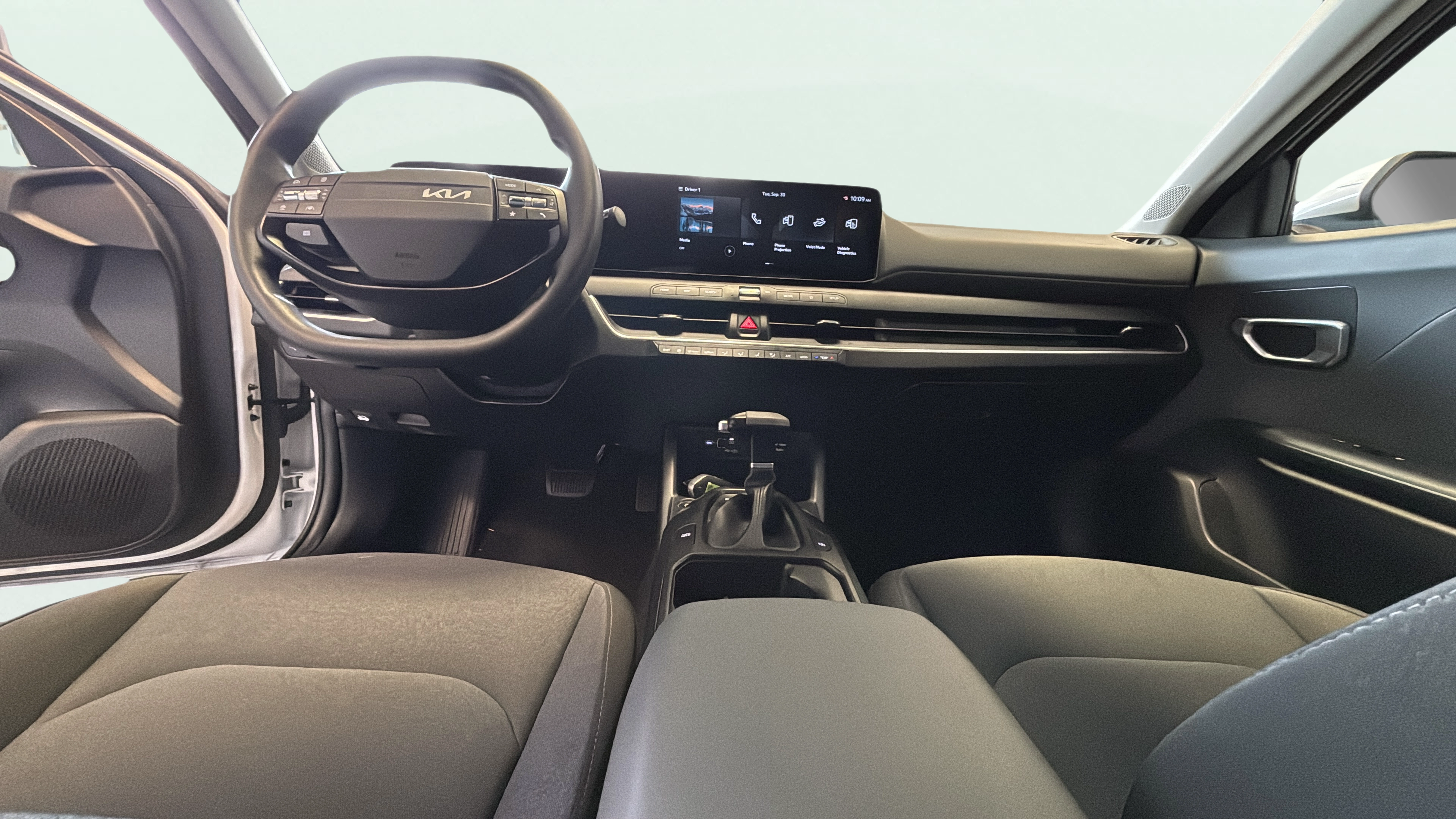 Vehicle interior 360 preview