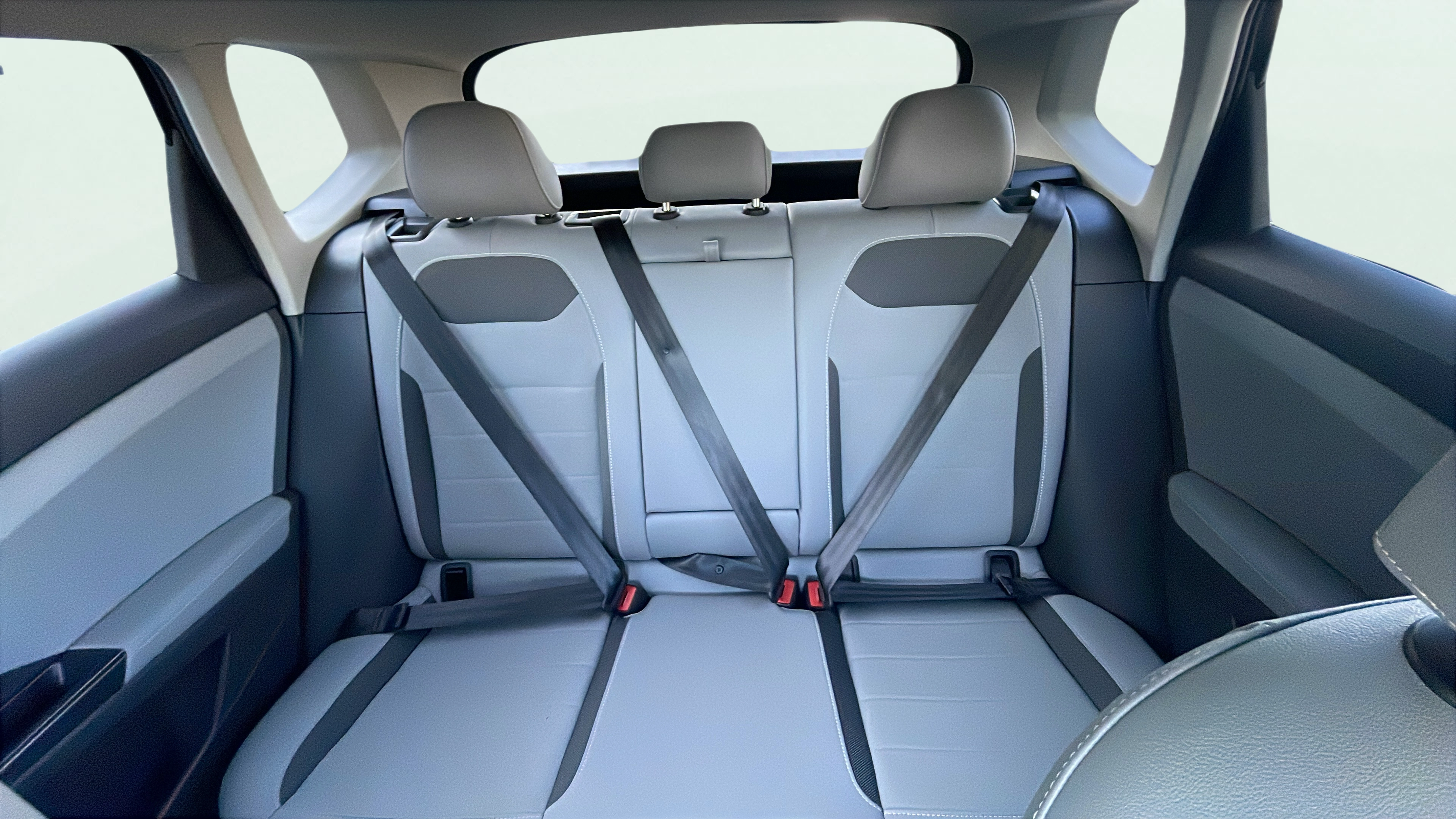 Vehicle interior 2
