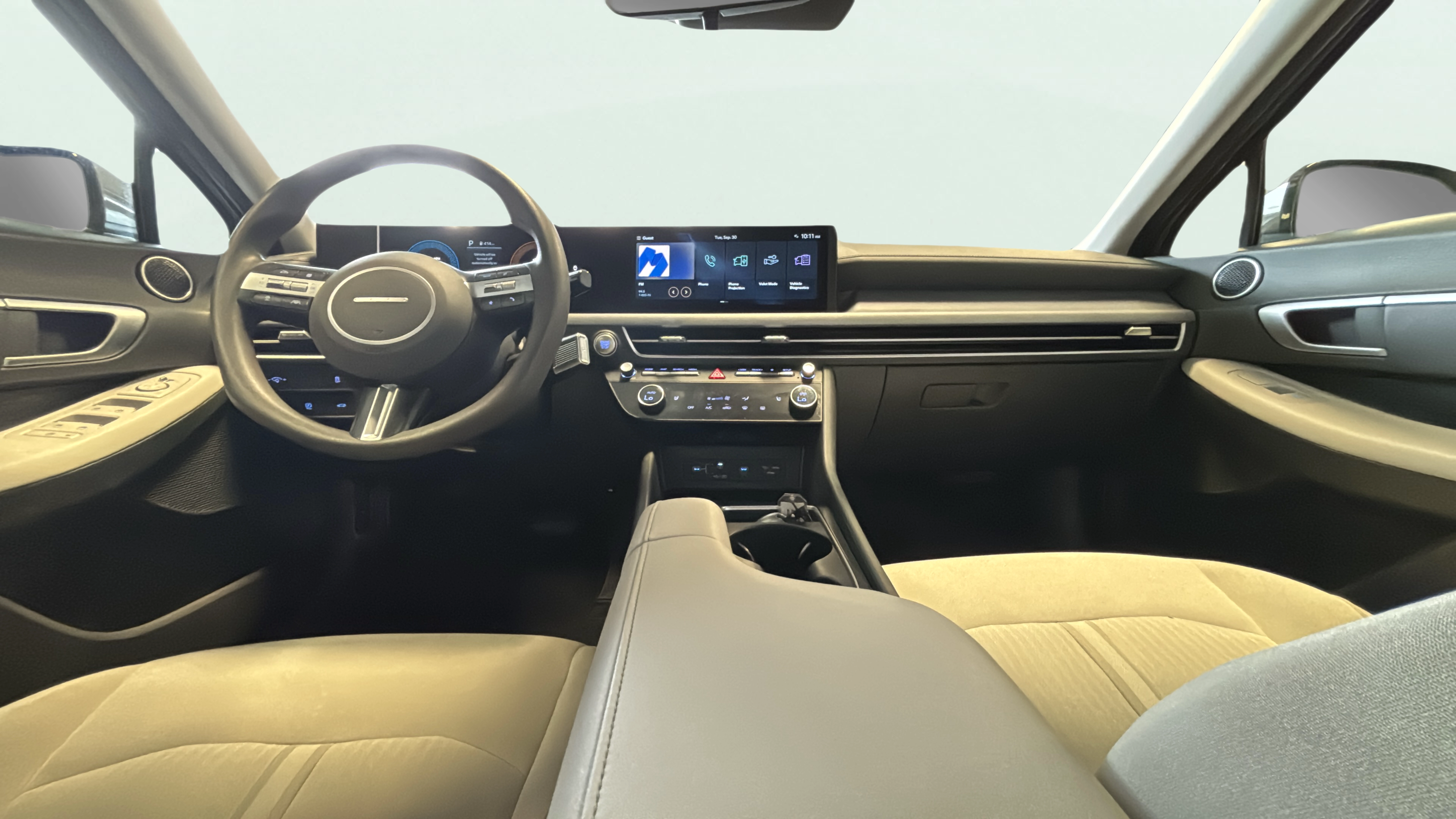 Vehicle interior 360 preview