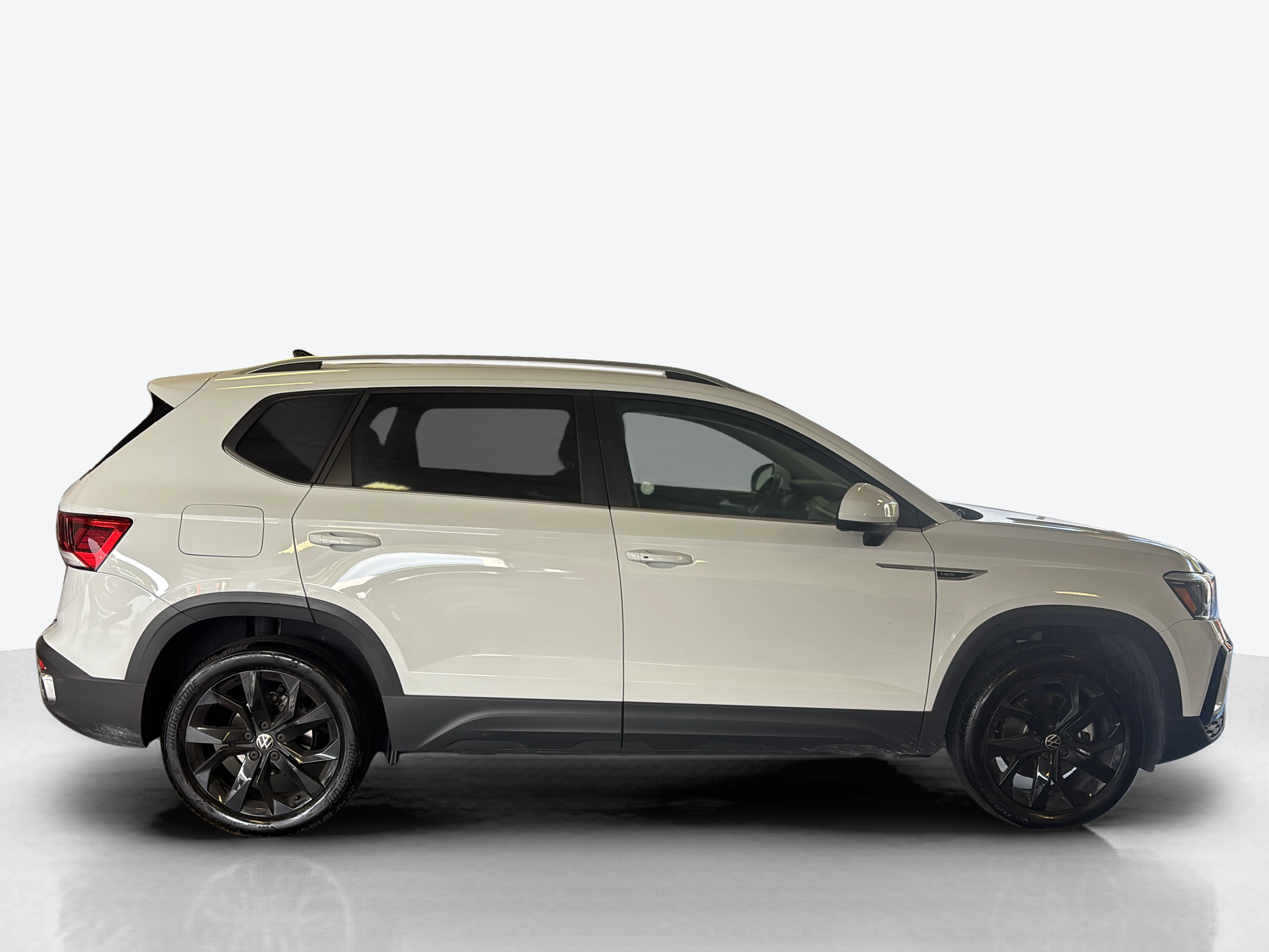 Vehicle exterior side