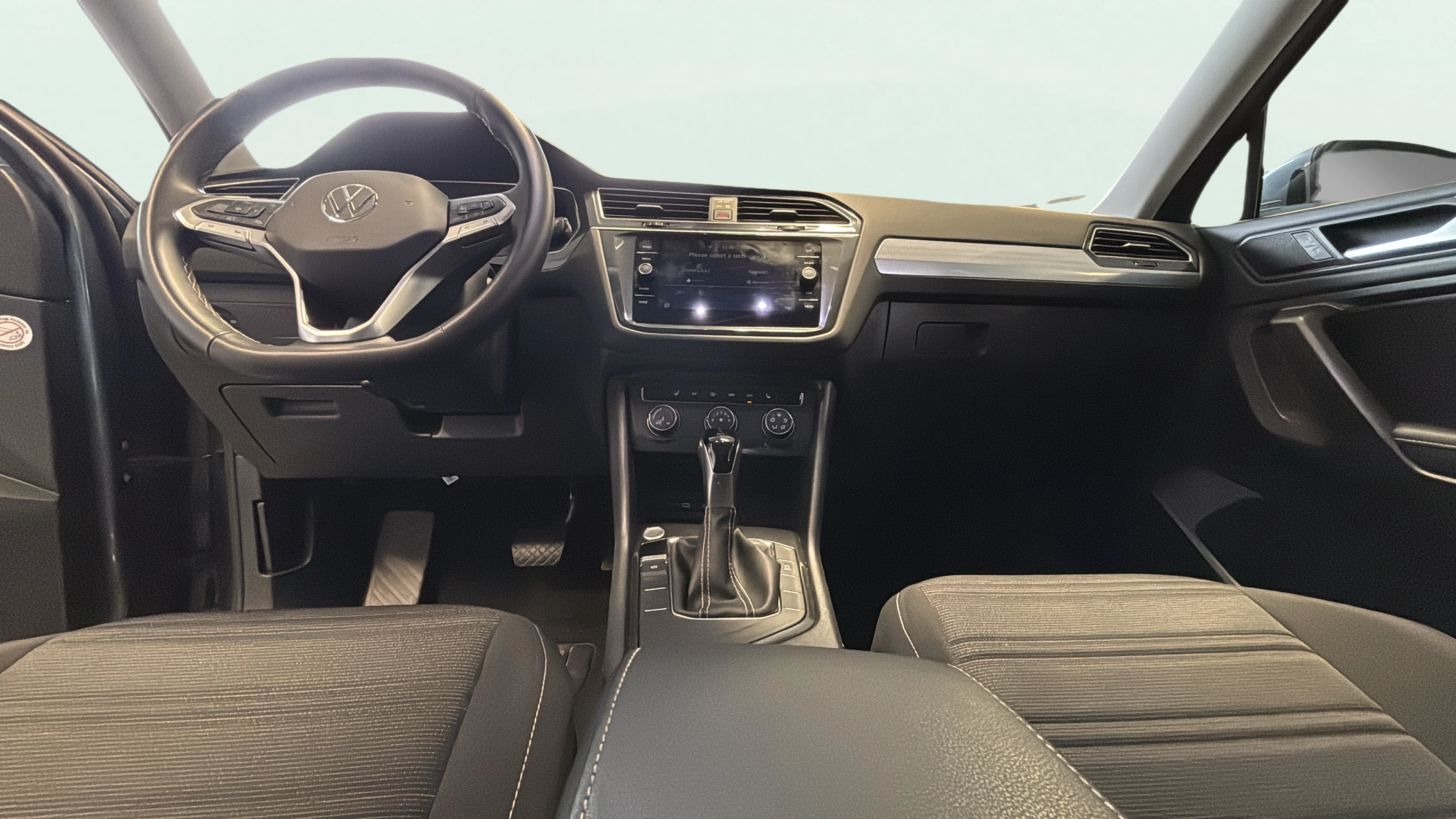 Vehicle interior 360 preview