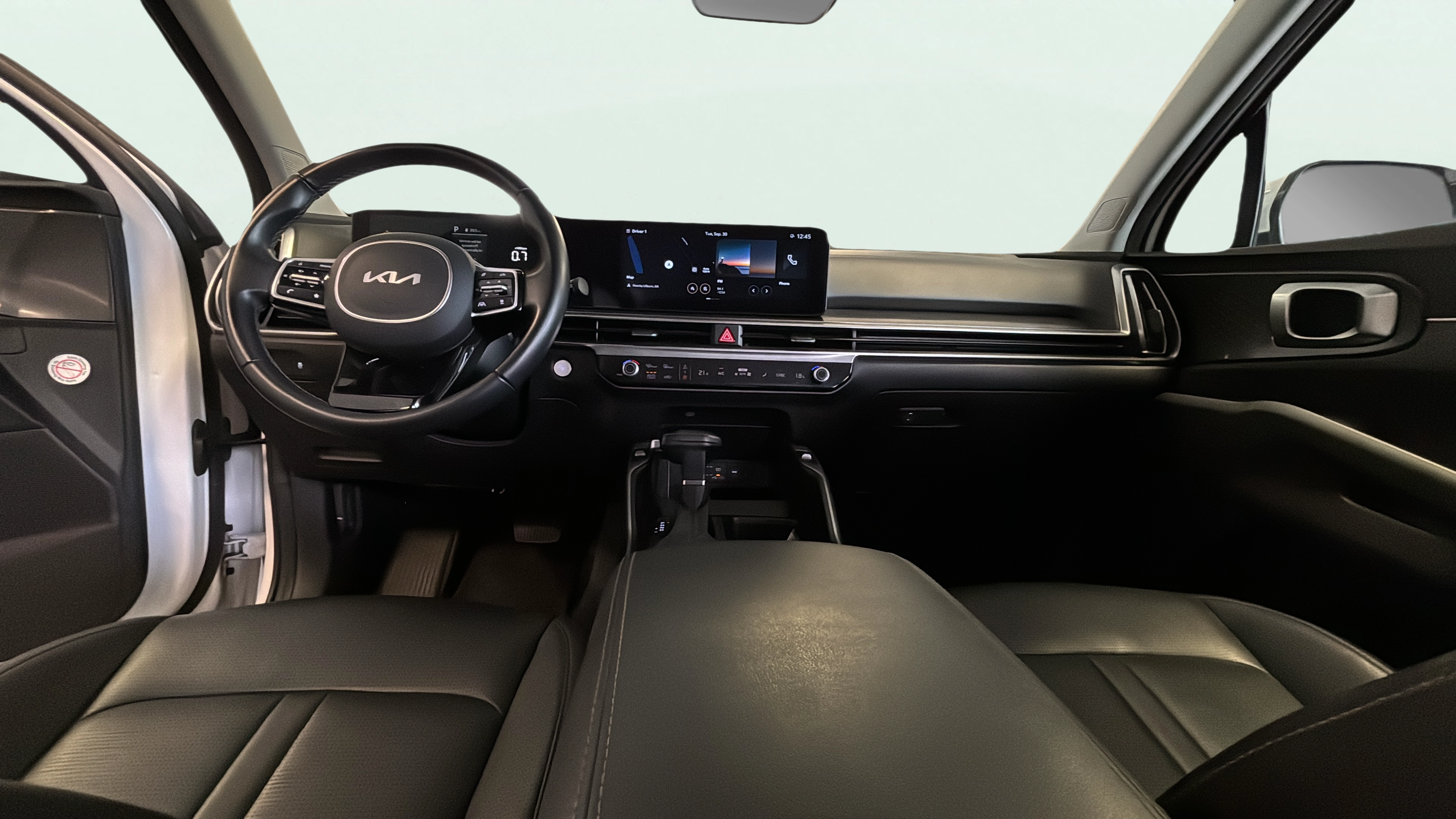 Vehicle interior 360 preview