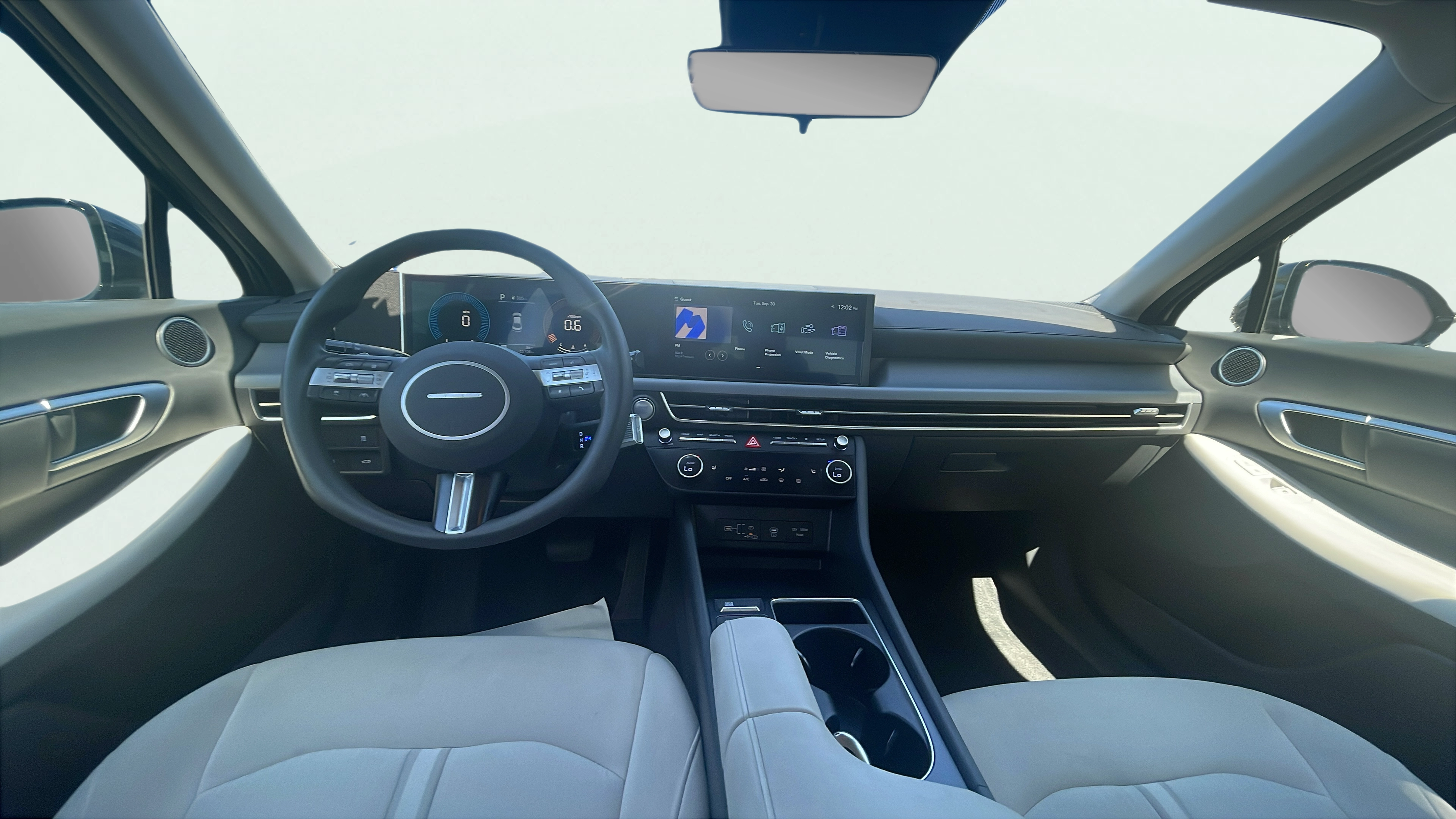 Vehicle interior 360 preview