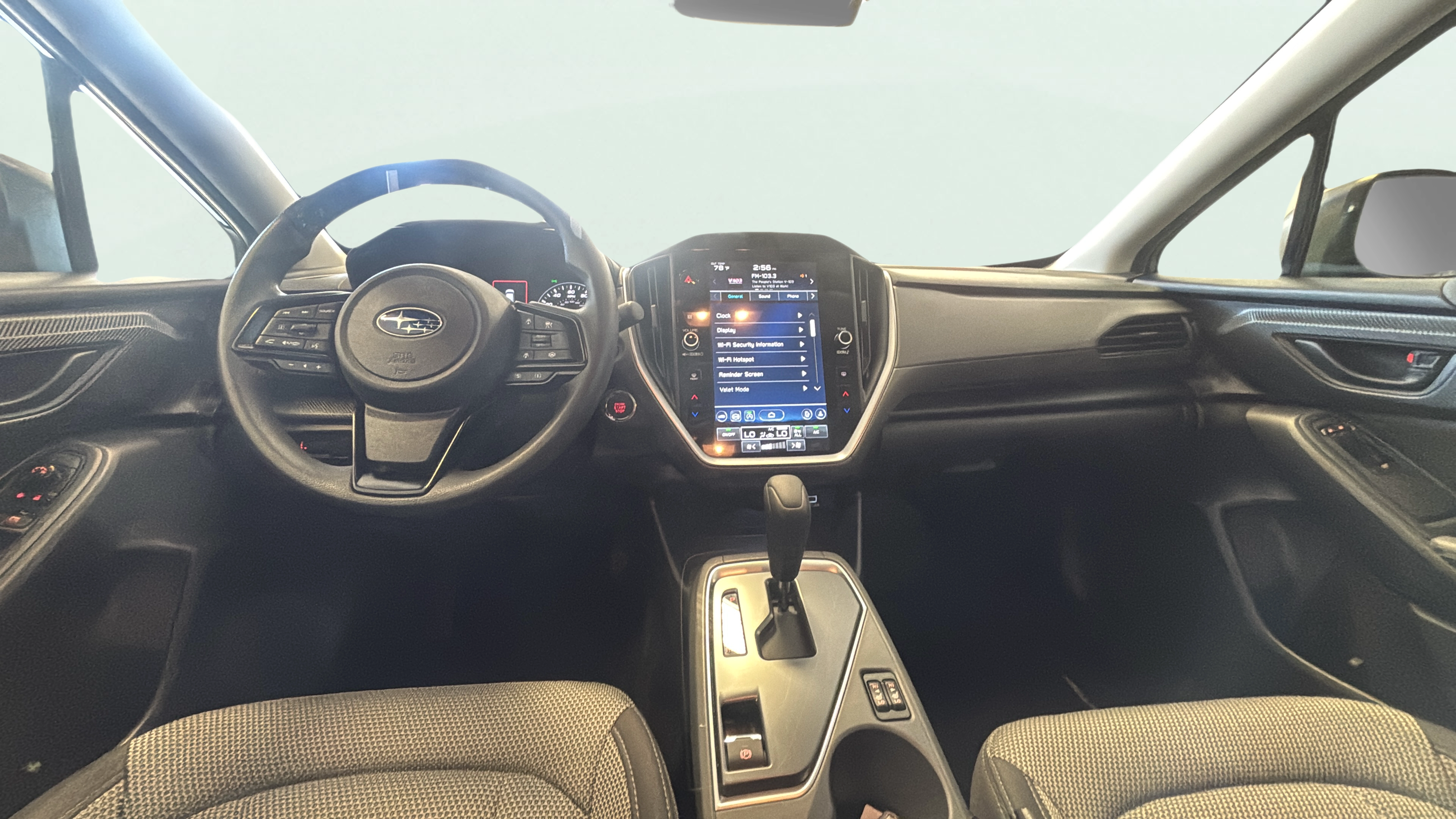 Vehicle interior 360 preview