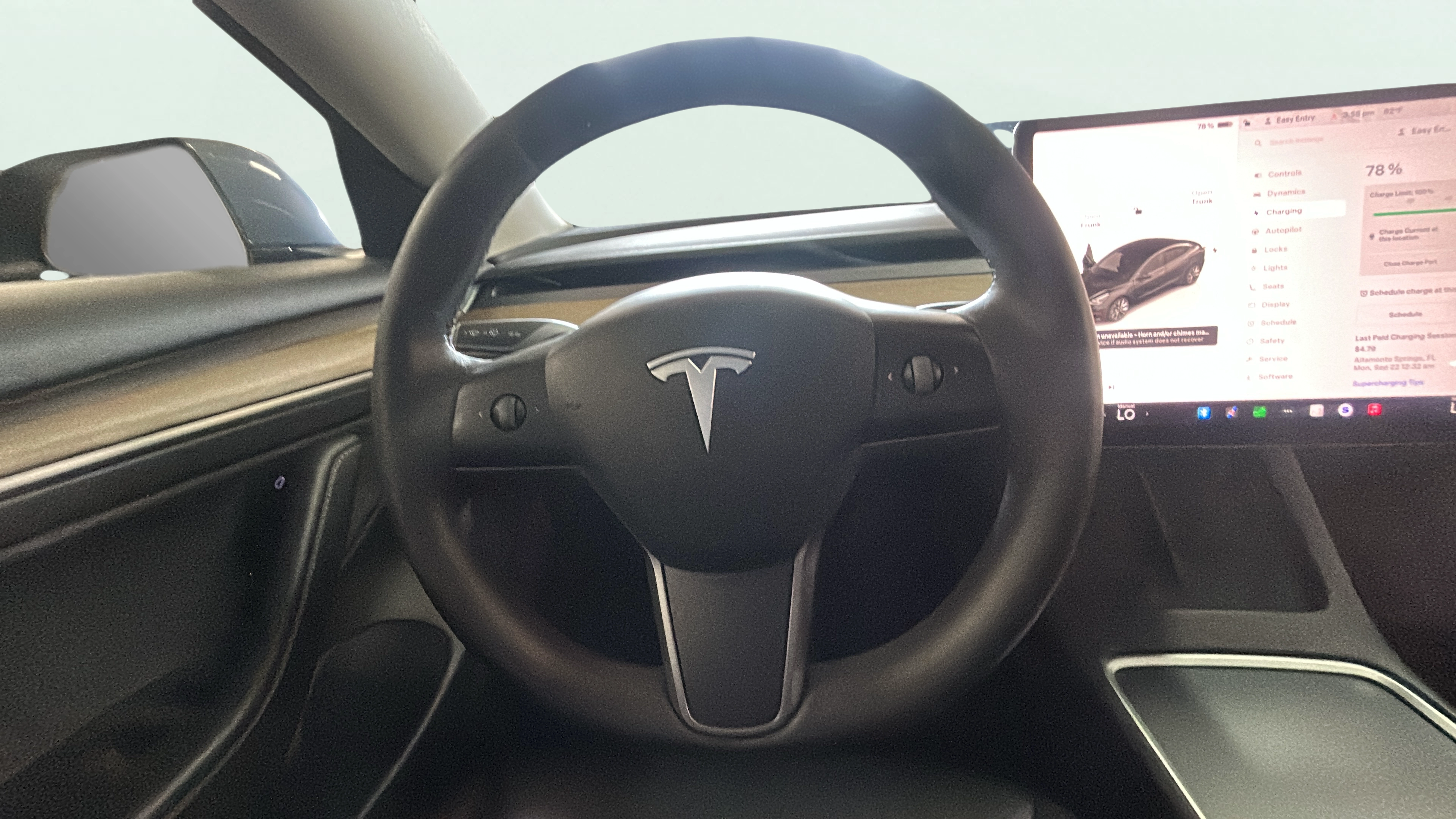Vehicle interior 360 preview