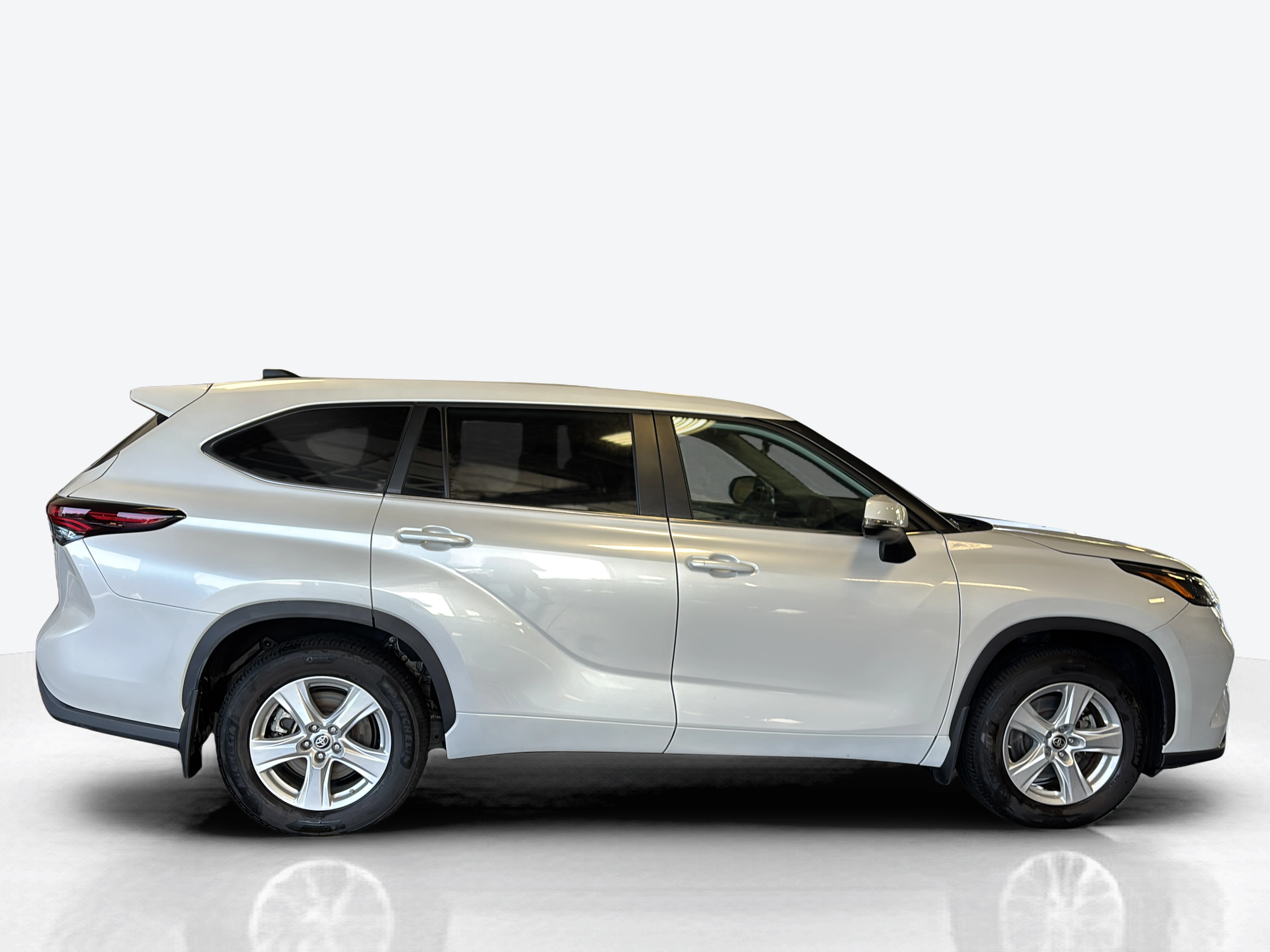 Vehicle exterior side