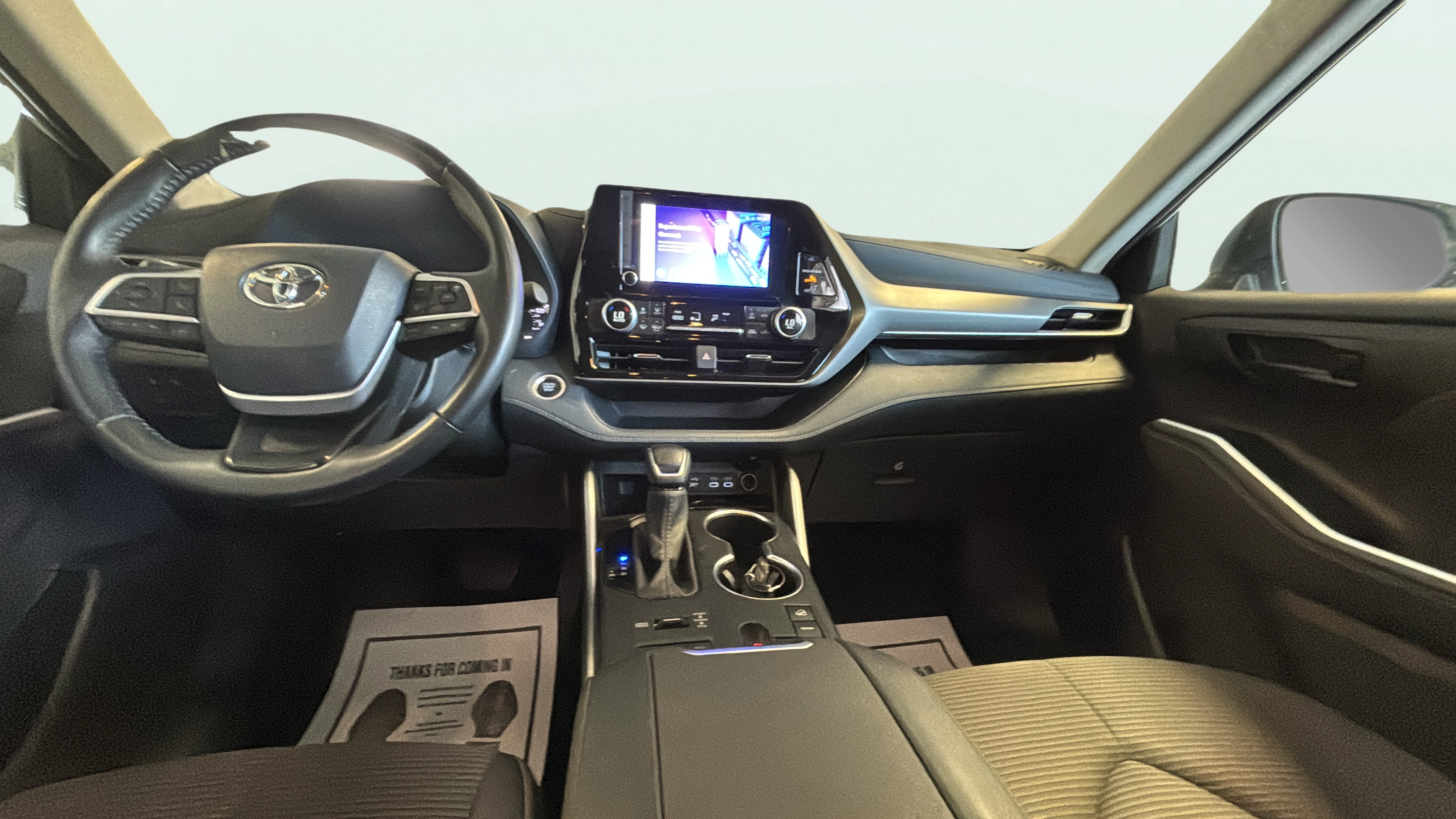 Vehicle interior 360 preview