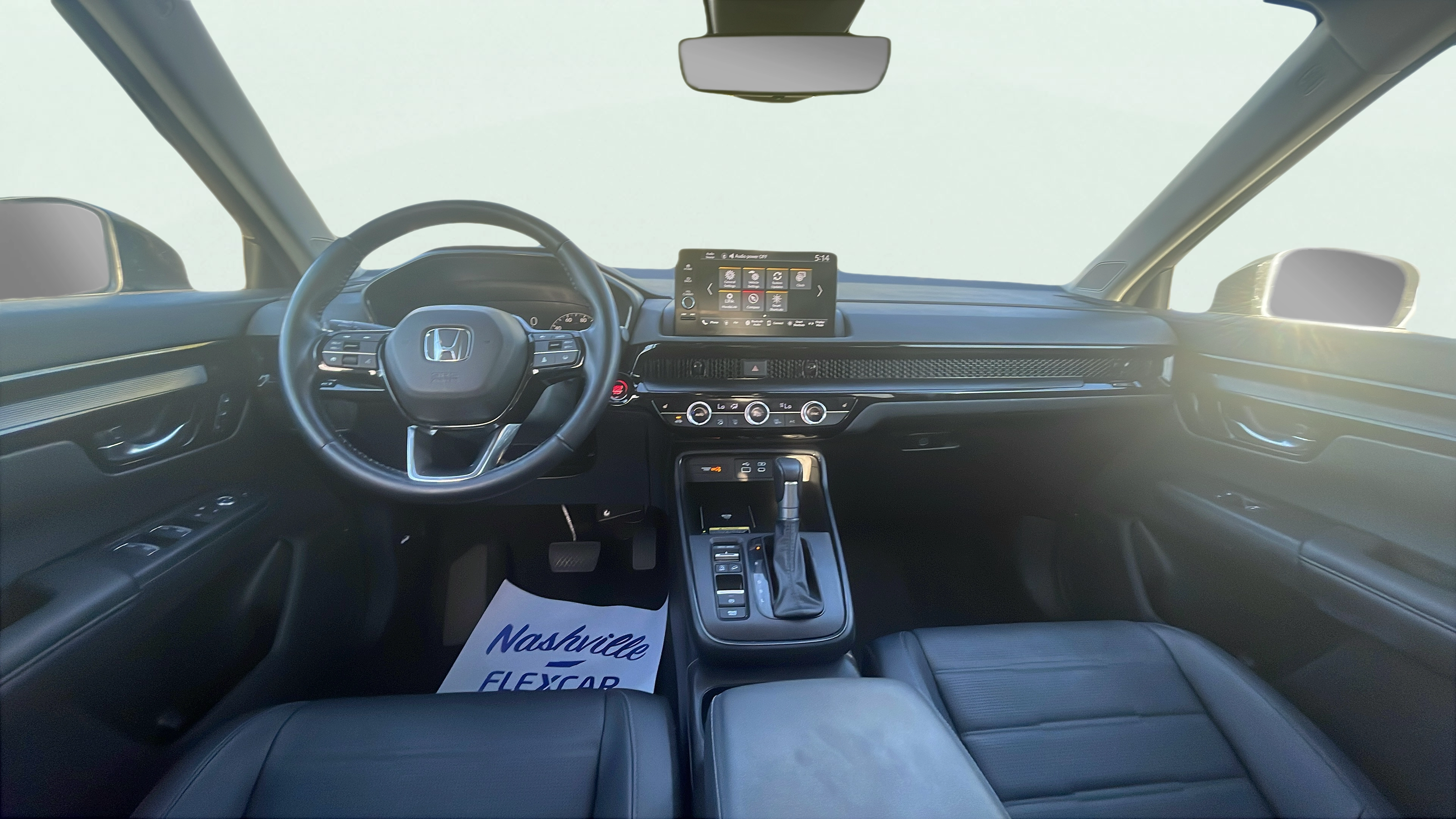 Vehicle interior 360 preview