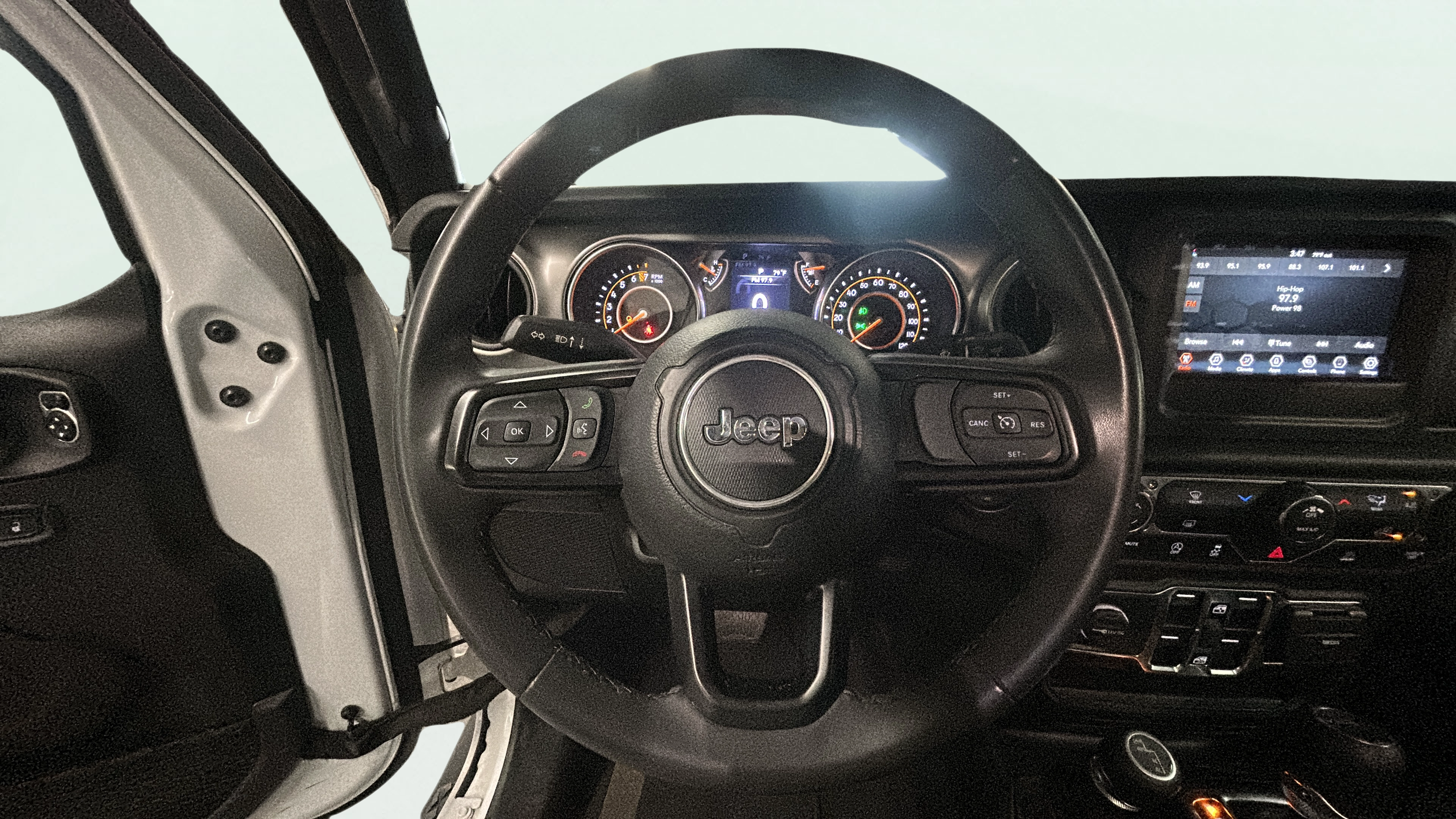 Vehicle interior 1