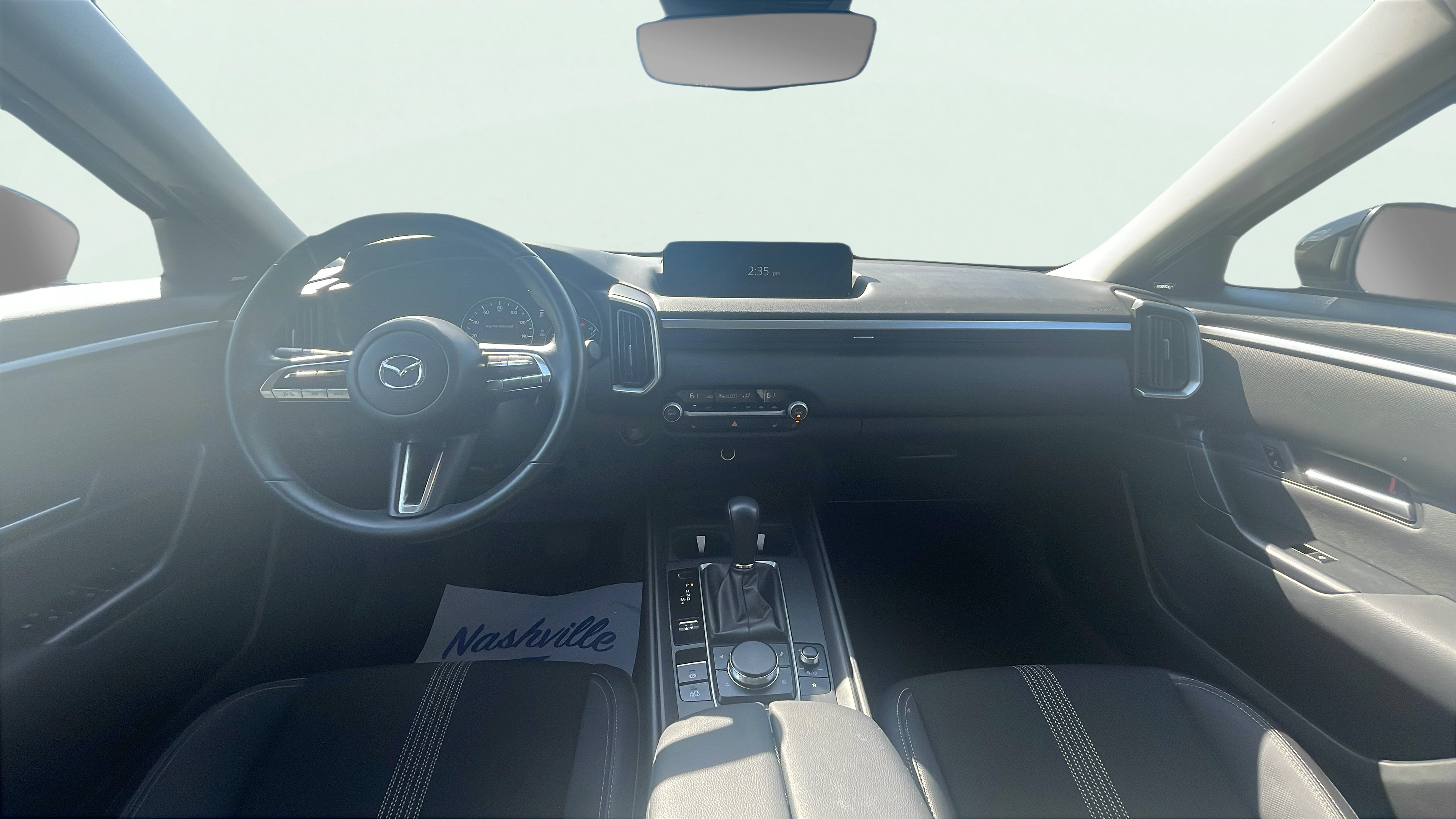 Vehicle interior 360 preview