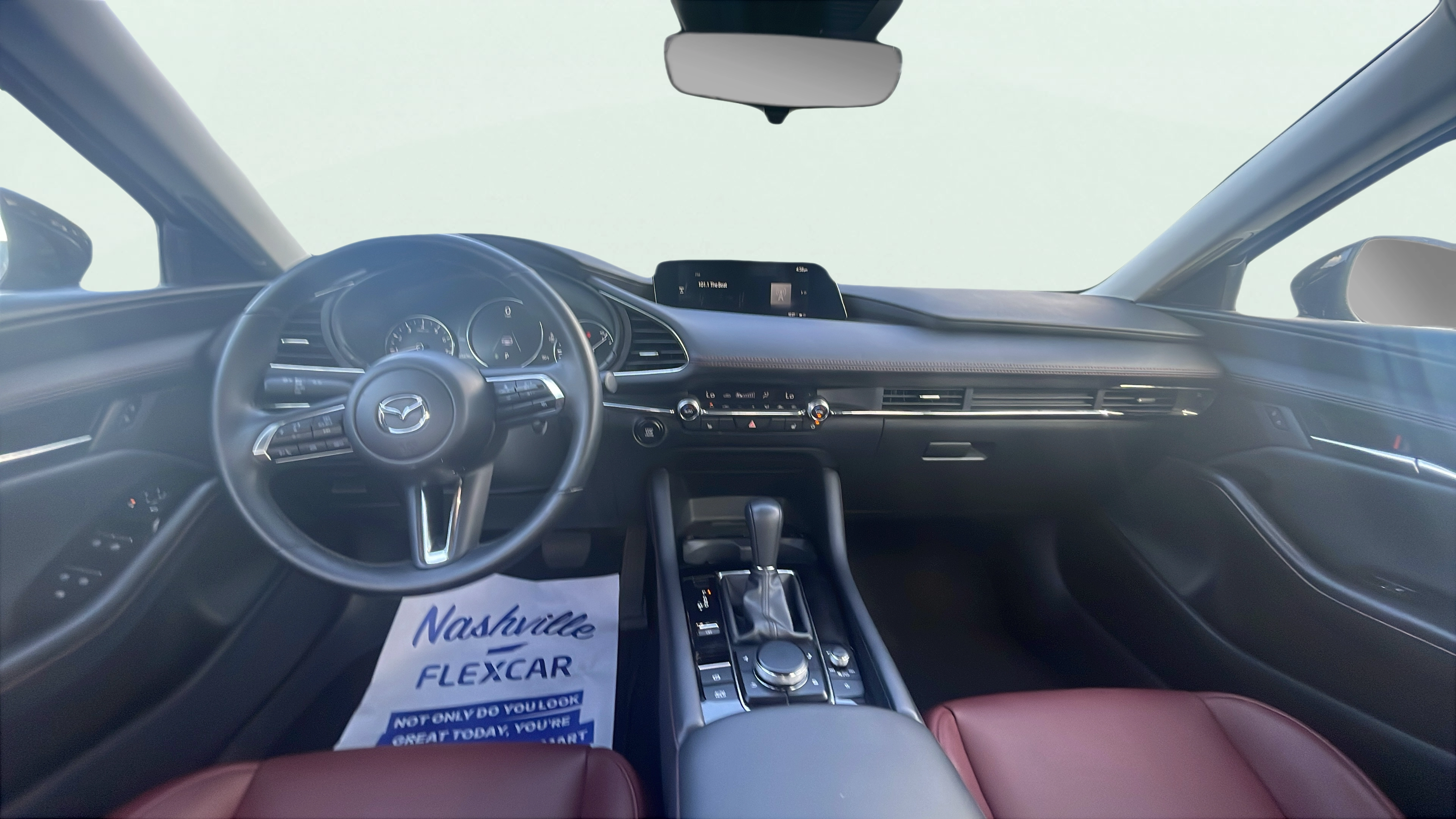 Vehicle interior 360 preview
