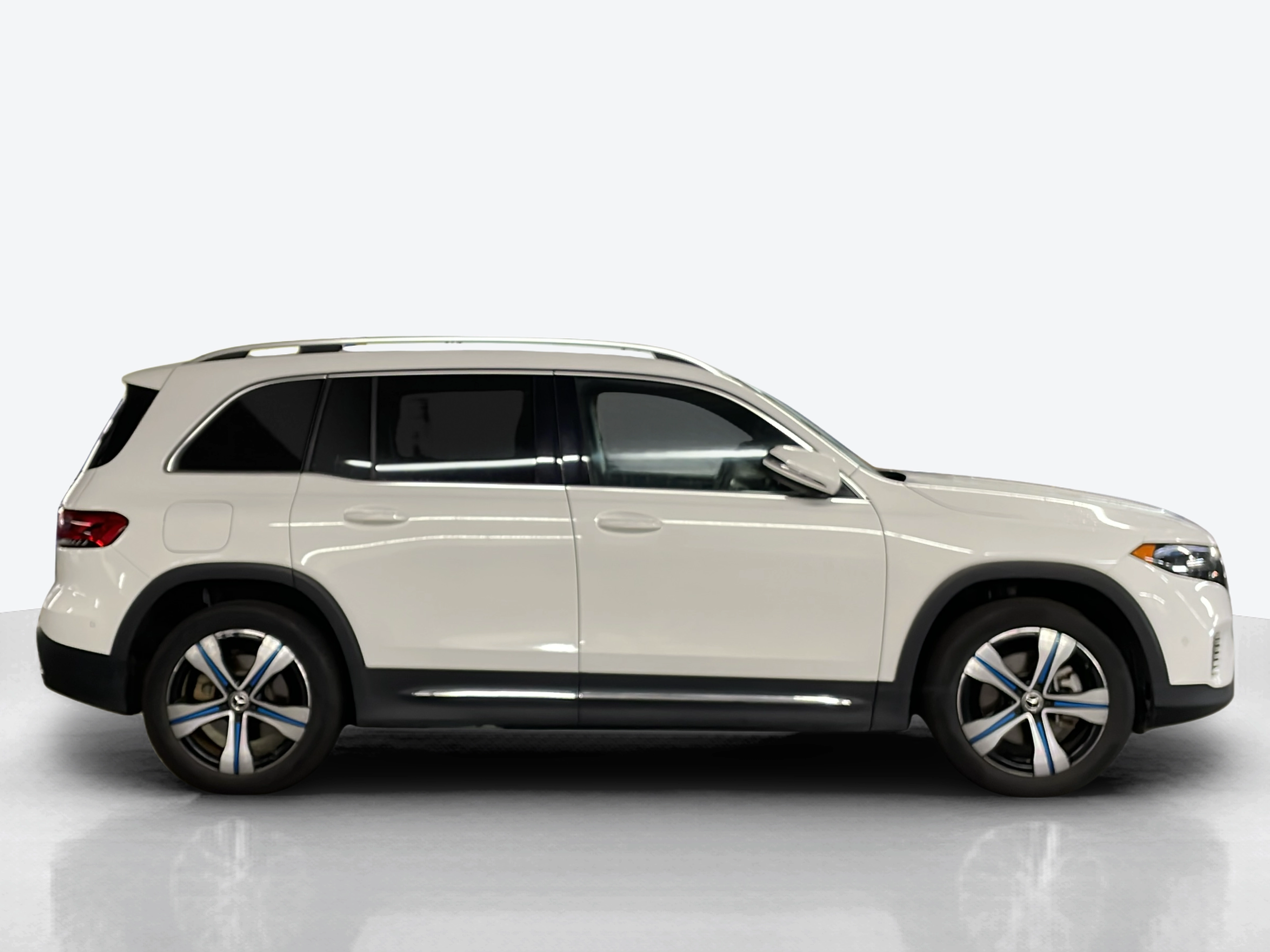 Vehicle exterior side