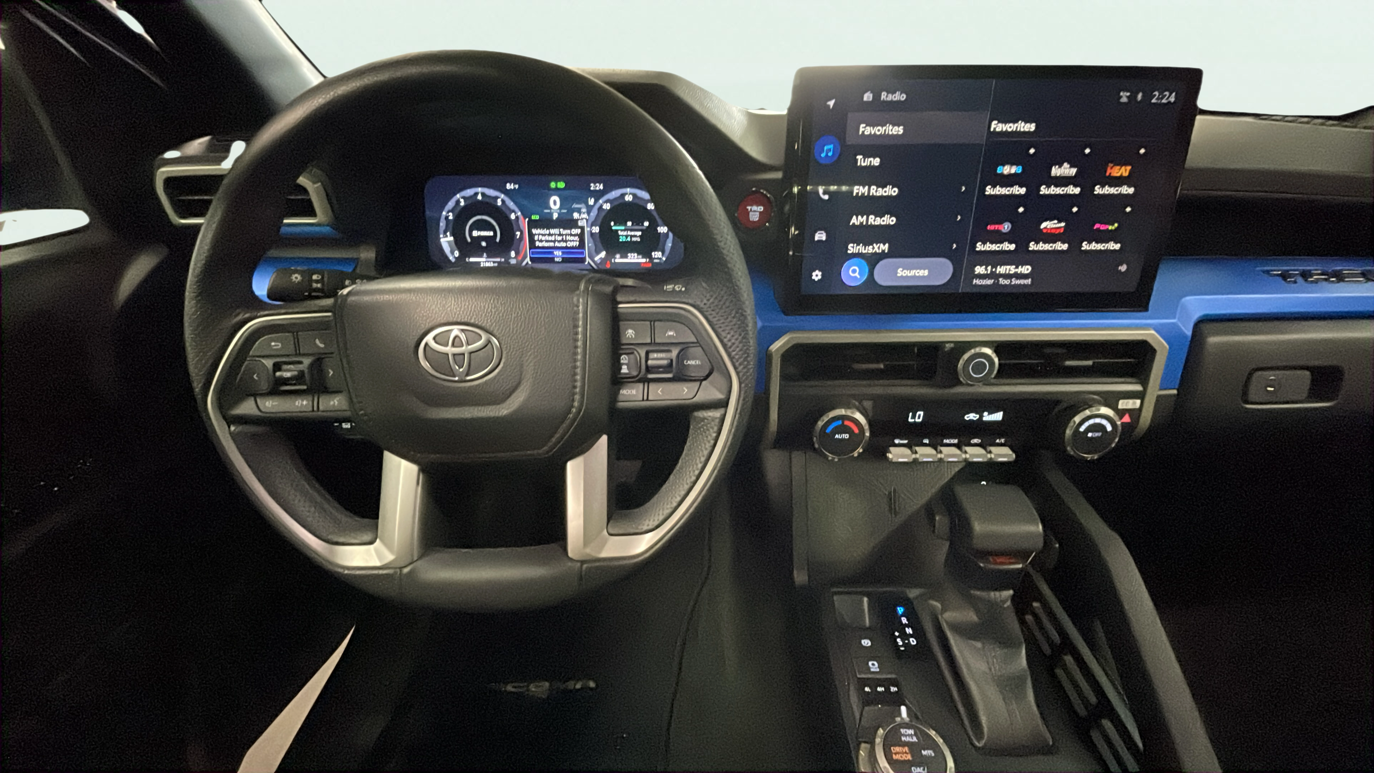 Vehicle interior 360 preview