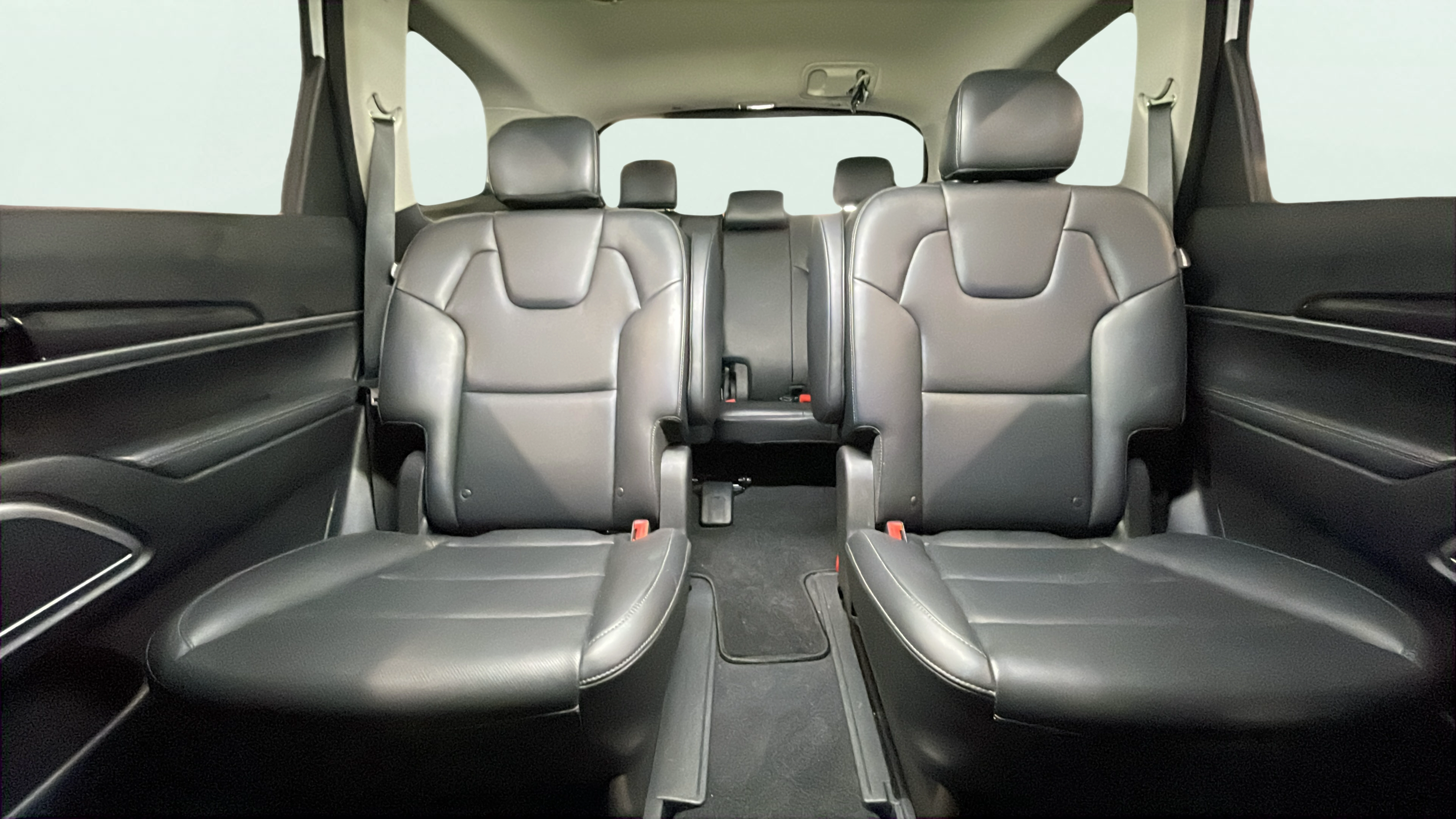 Vehicle interior 2