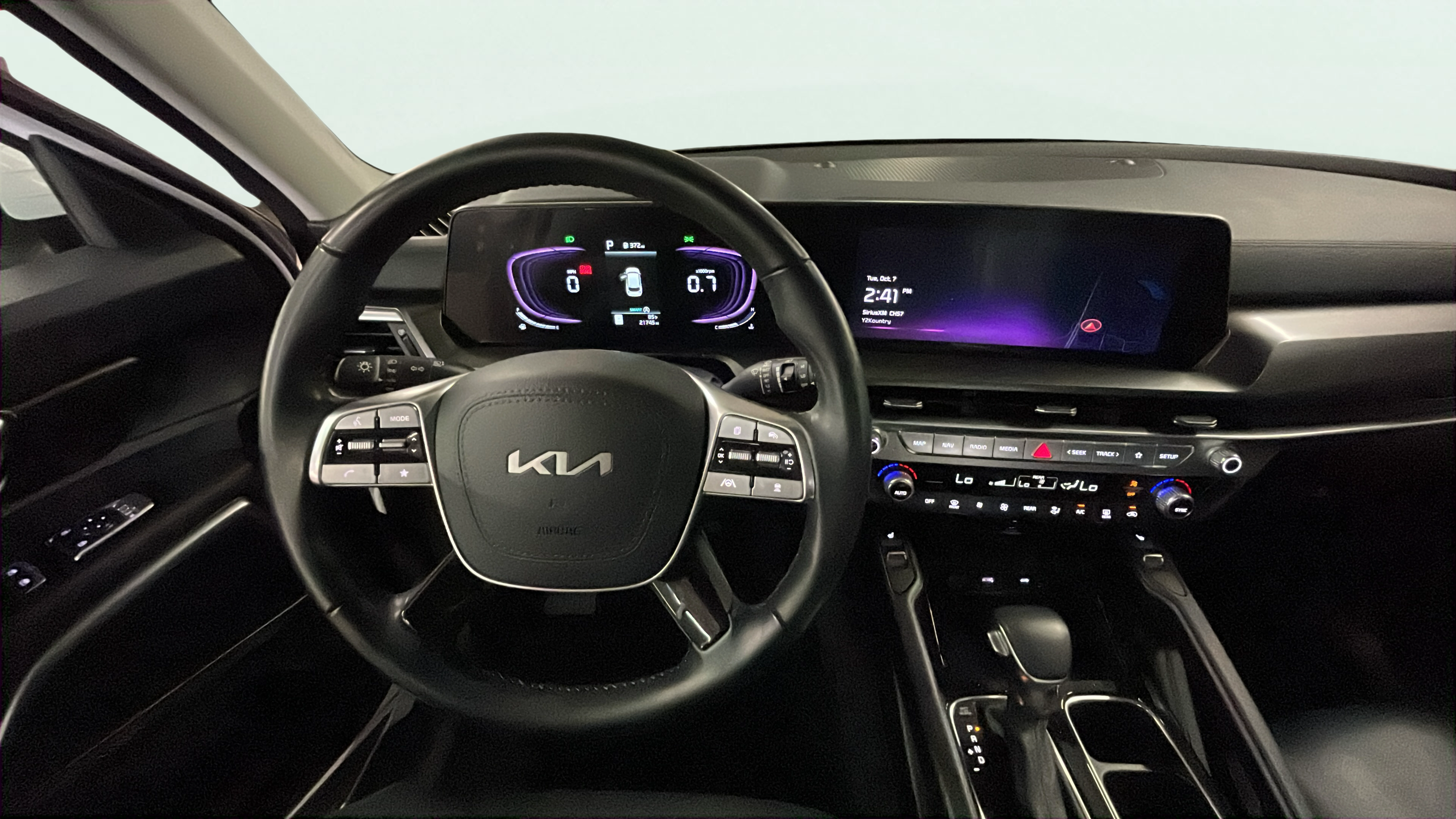 Vehicle interior 360 preview