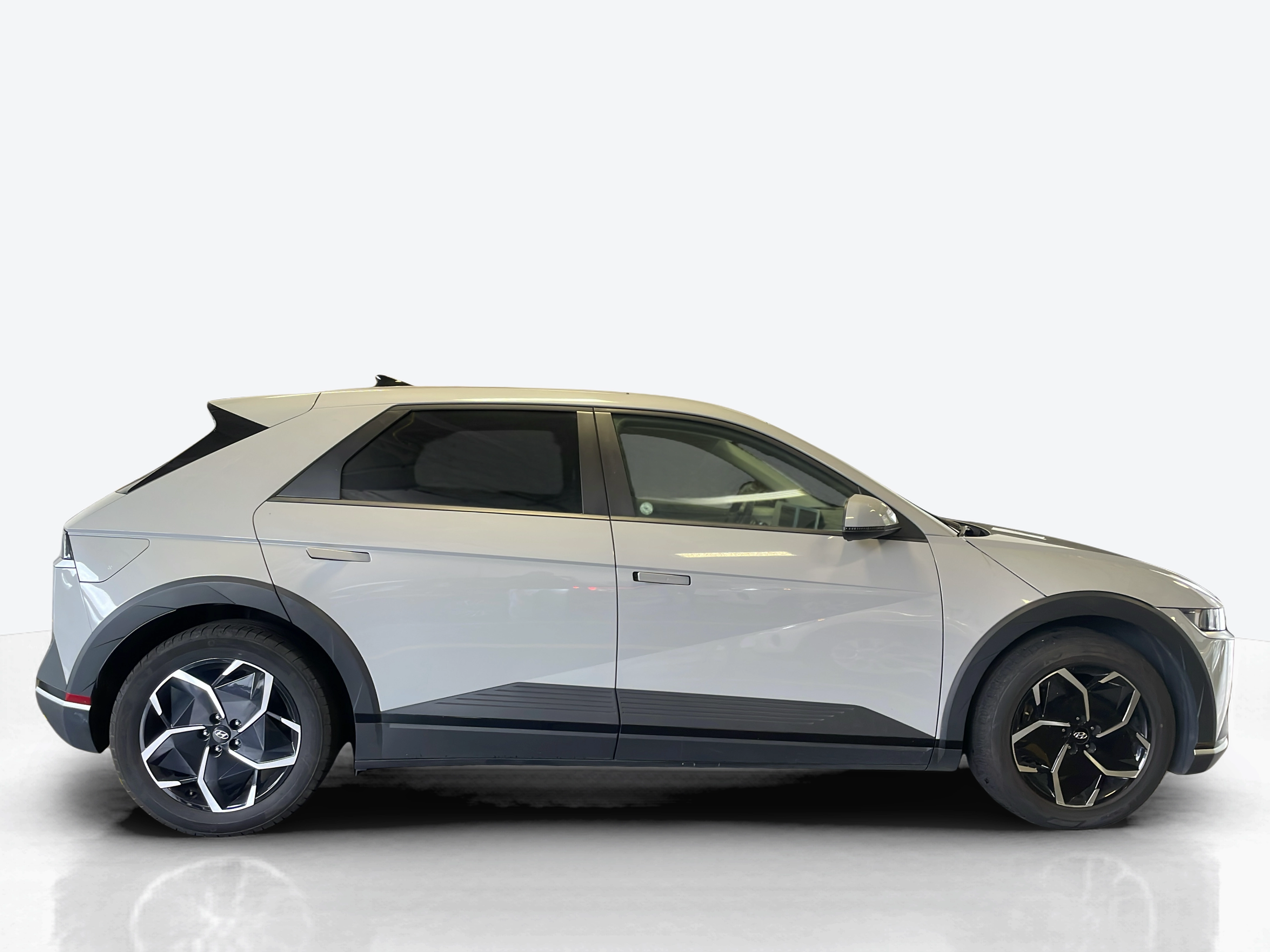 Vehicle exterior side