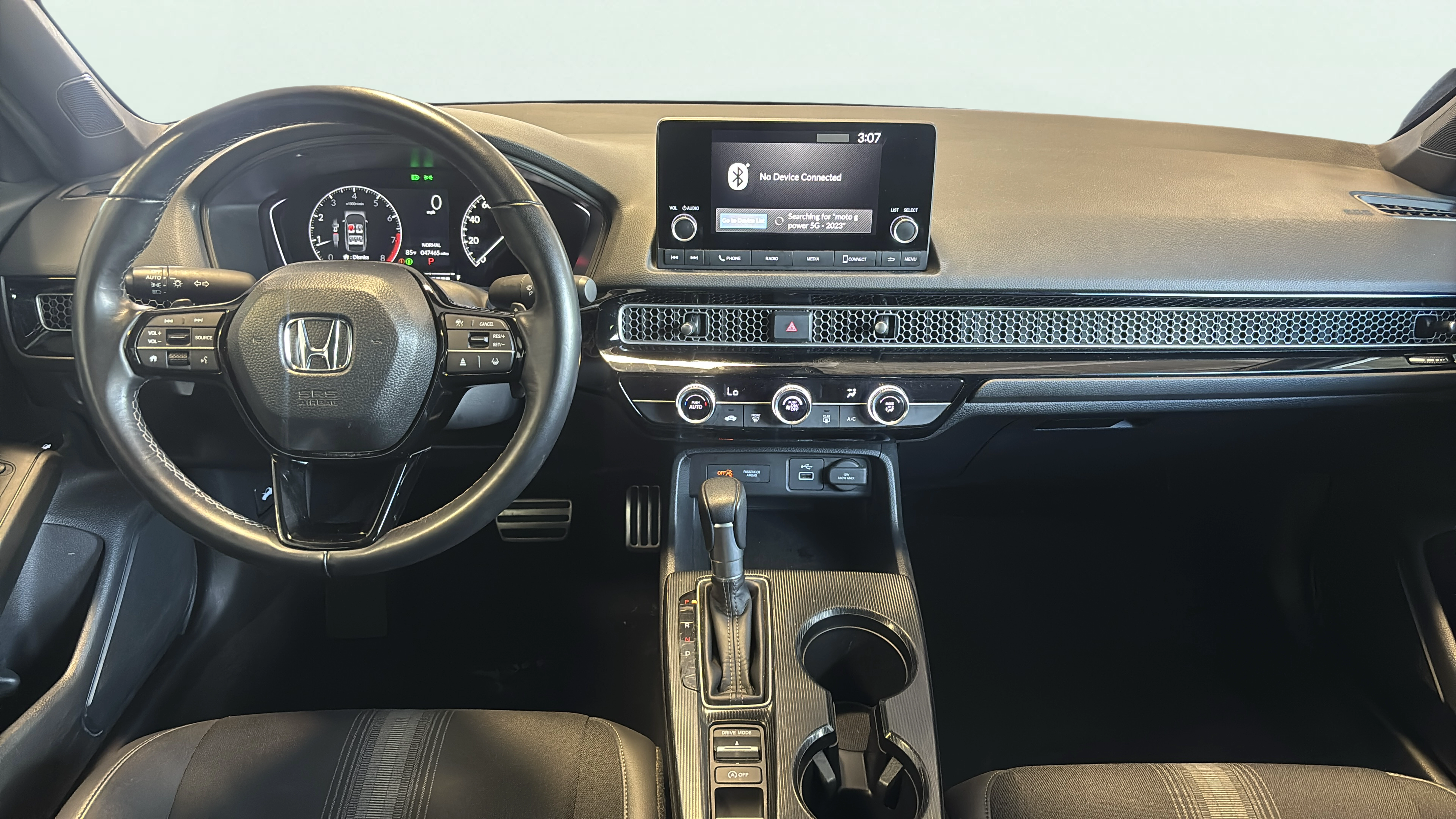 Vehicle interior 360 preview