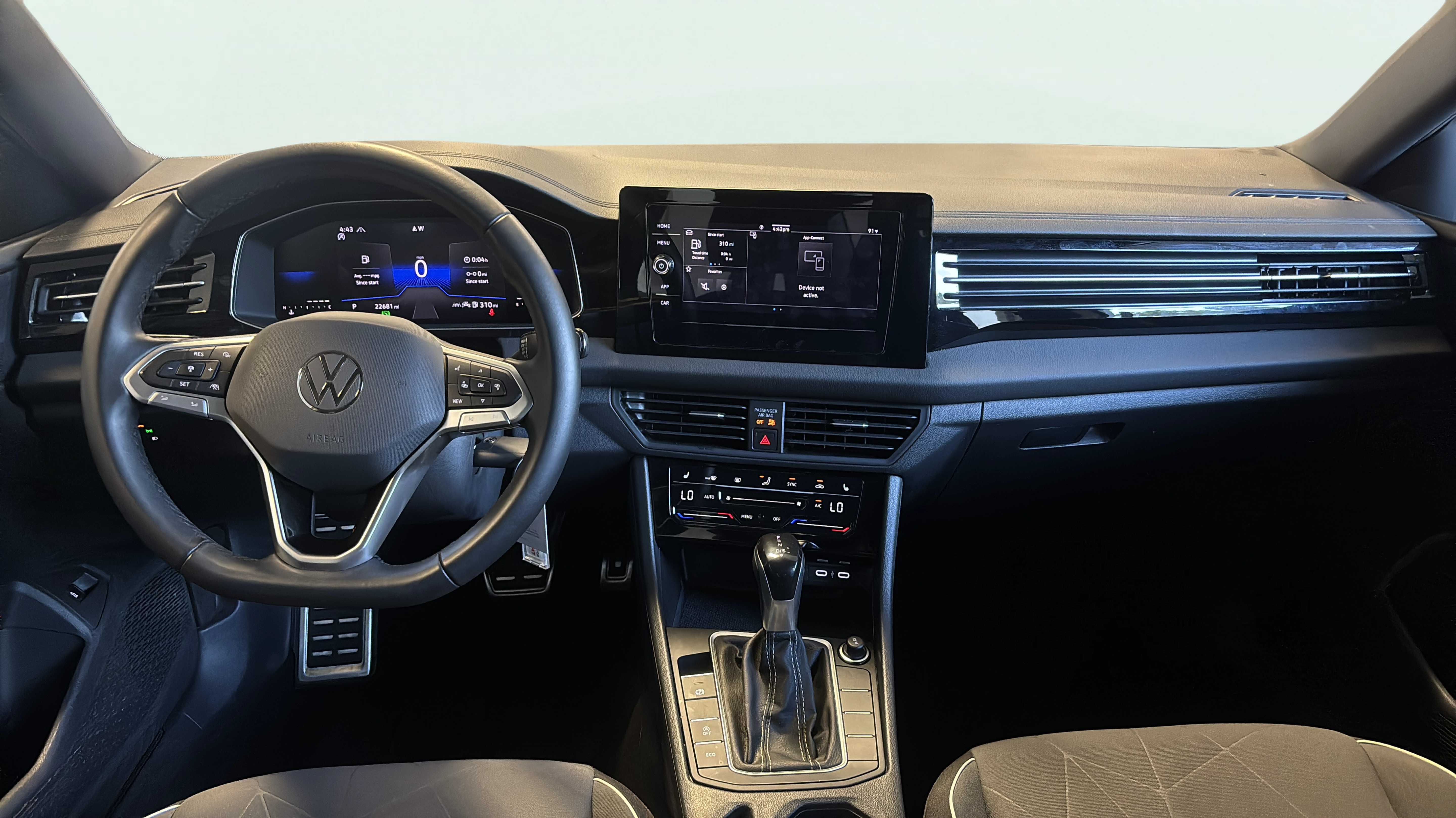 Vehicle interior 360 preview