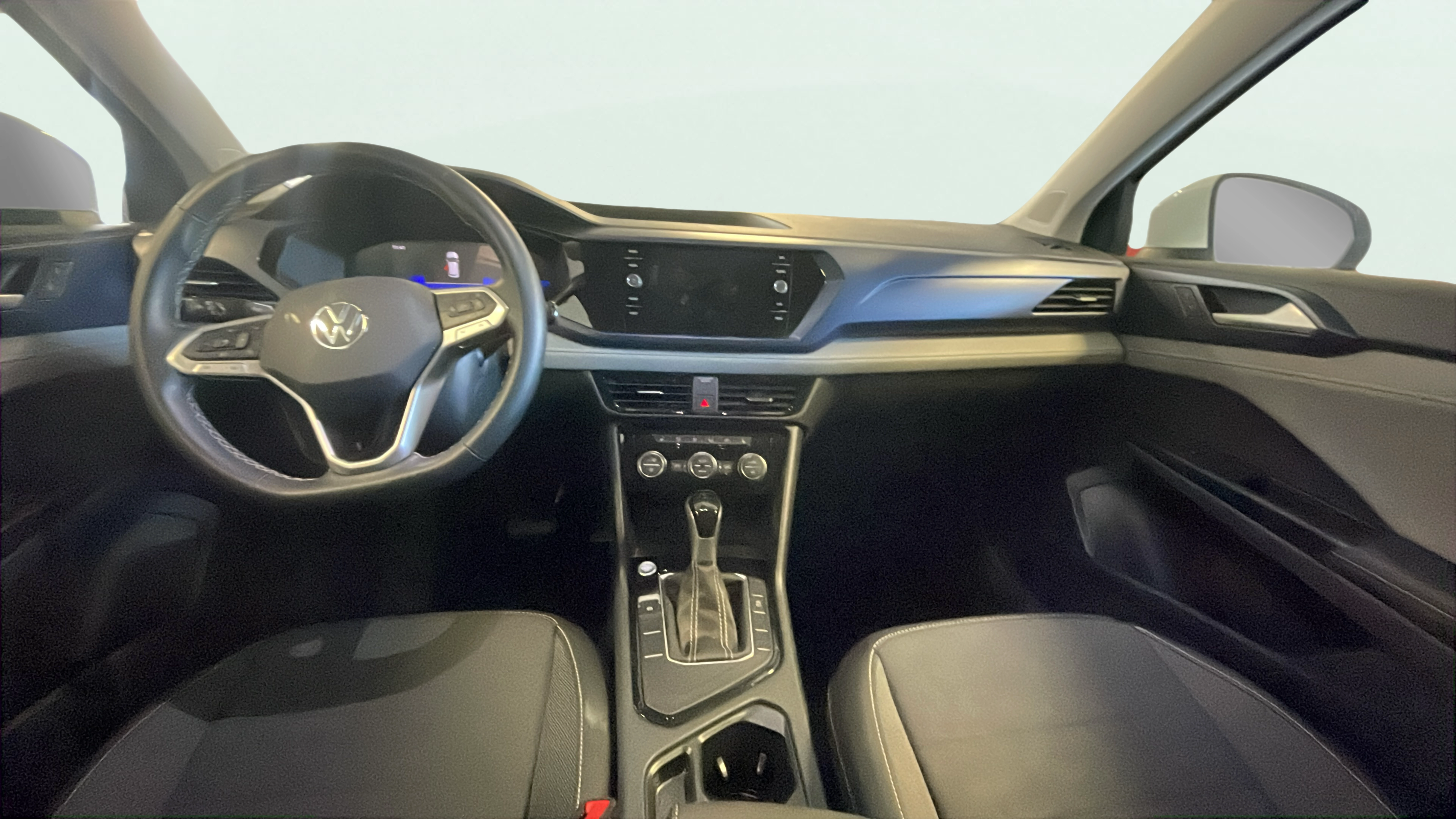 Vehicle interior 360 preview