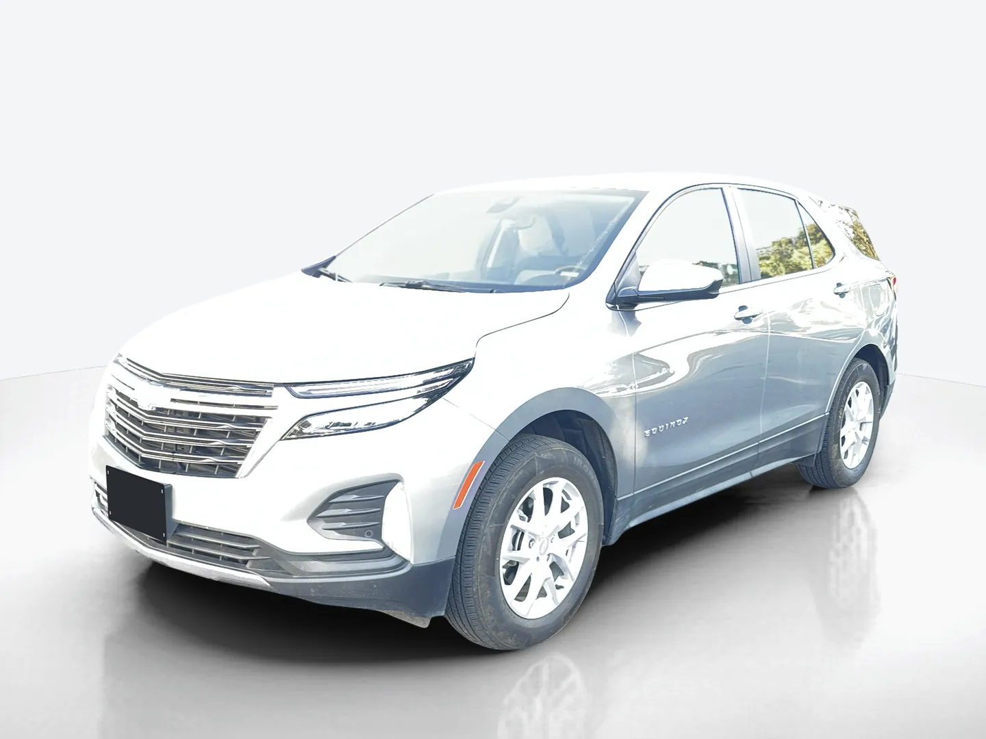 2024 Chevrolet Equinox — image 1 of 8