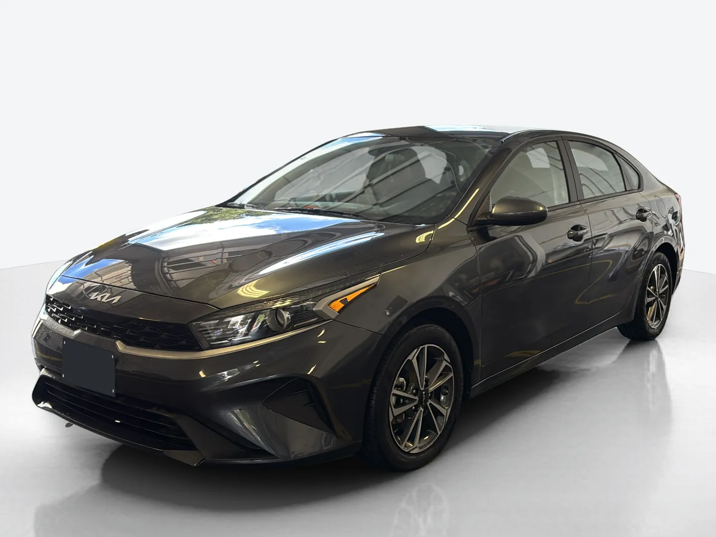2024 Kia Forte — image 1 of 8