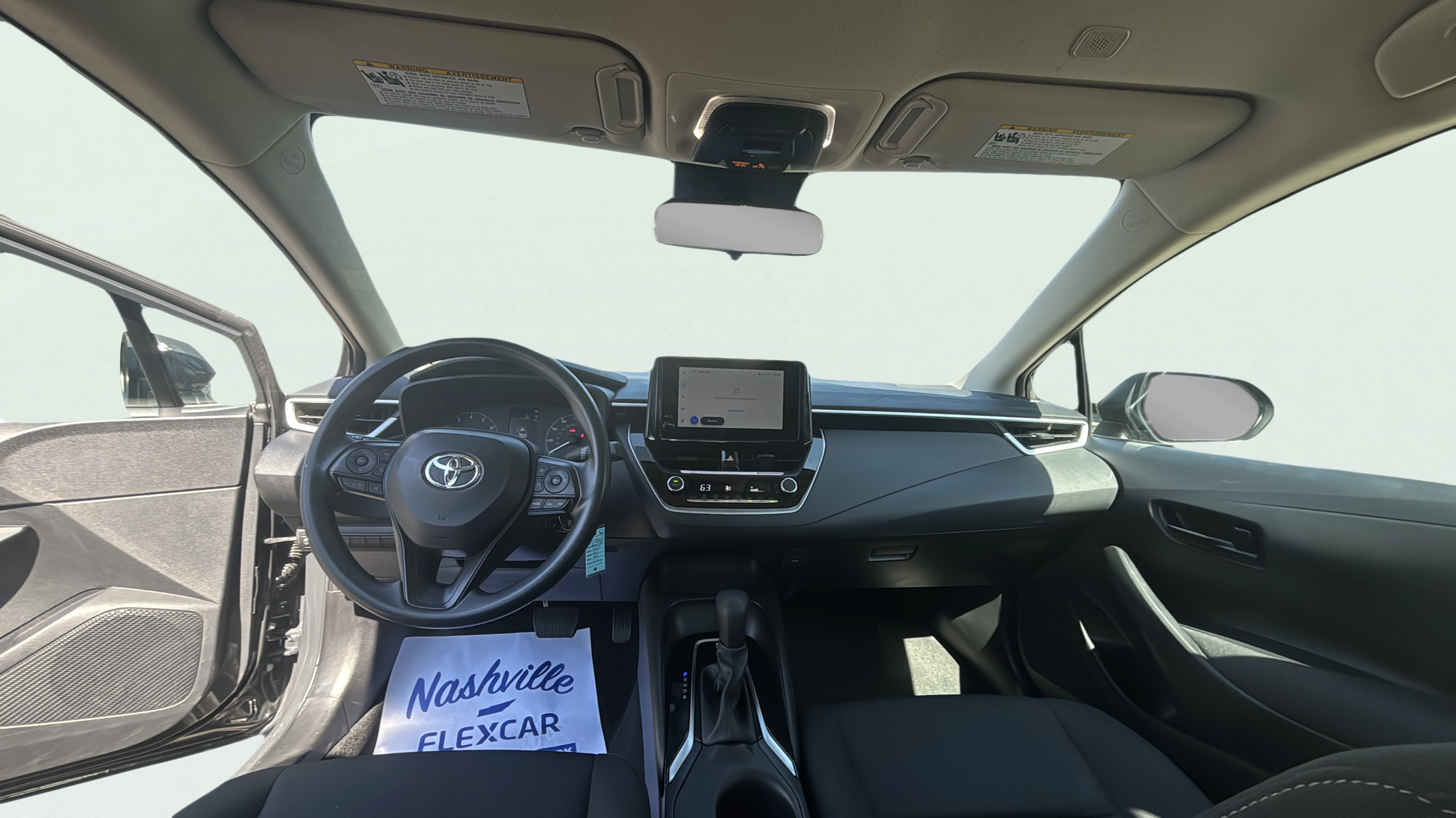 Vehicle interior 360 preview