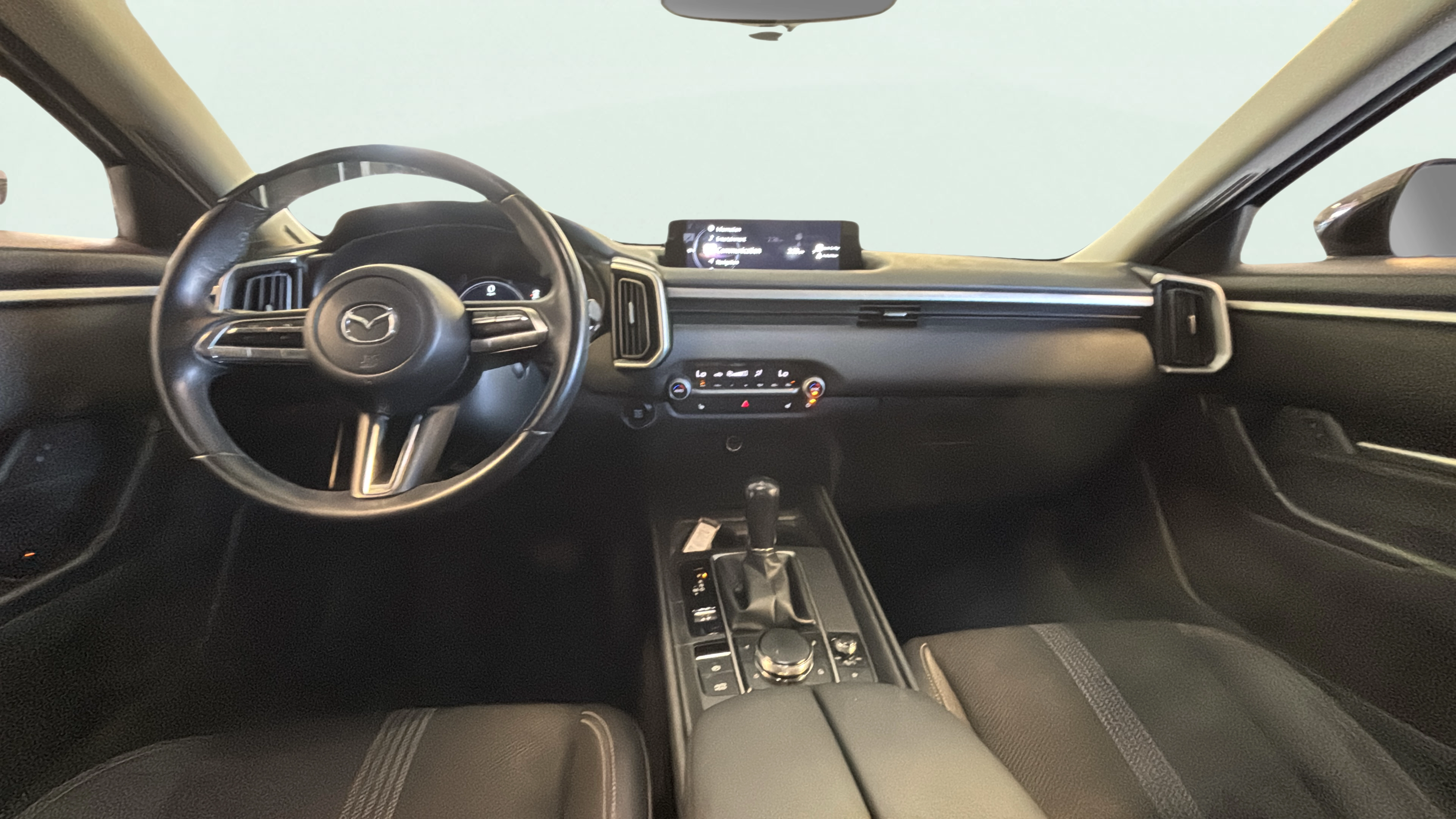 Vehicle interior 360 preview