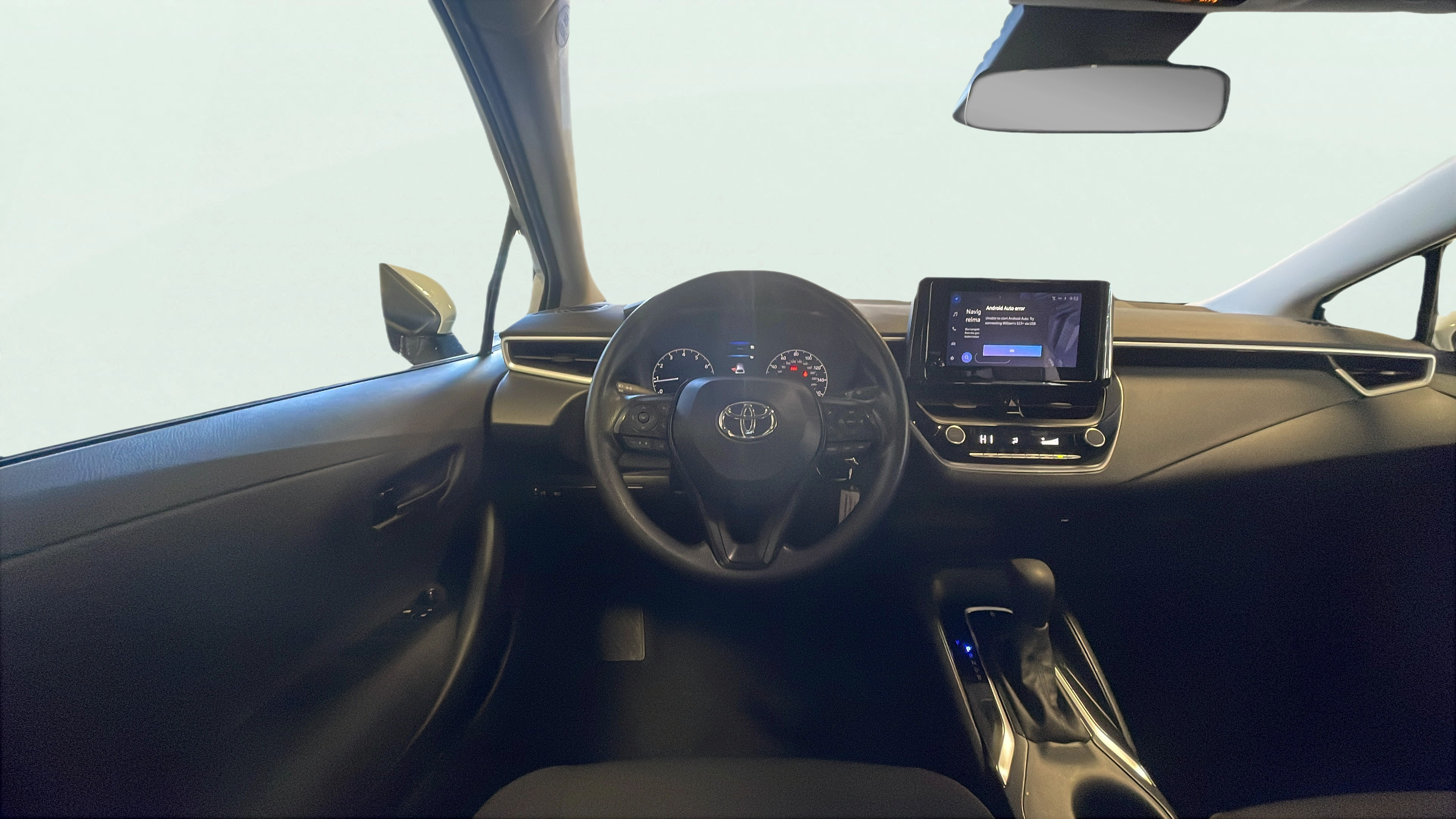 Vehicle interior 360 preview