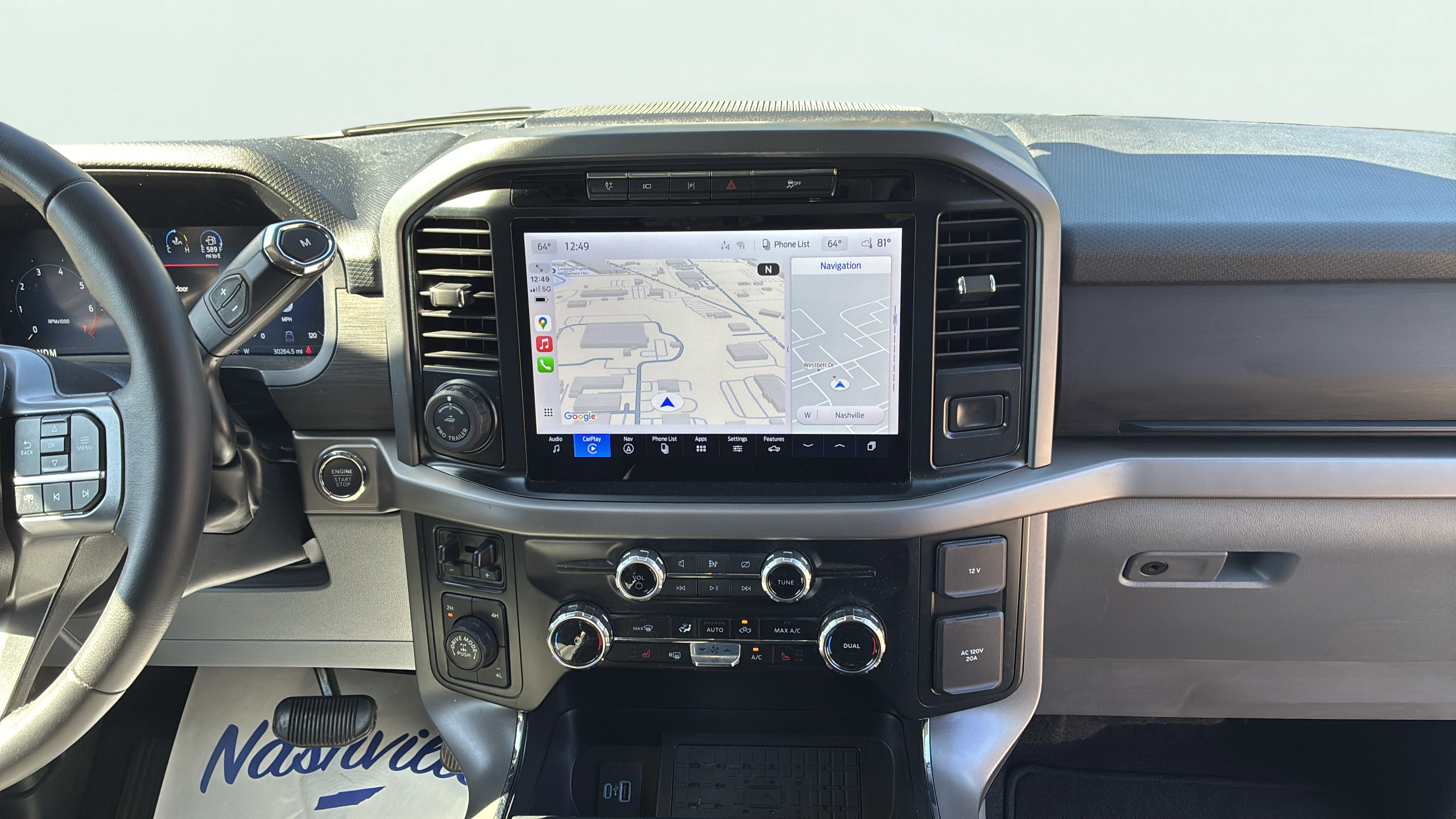 Vehicle interior 360 preview