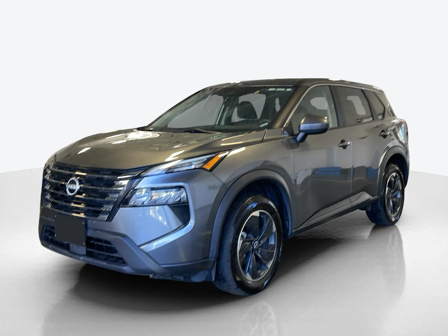 2024 Nissan Rogue — image 1 of 8