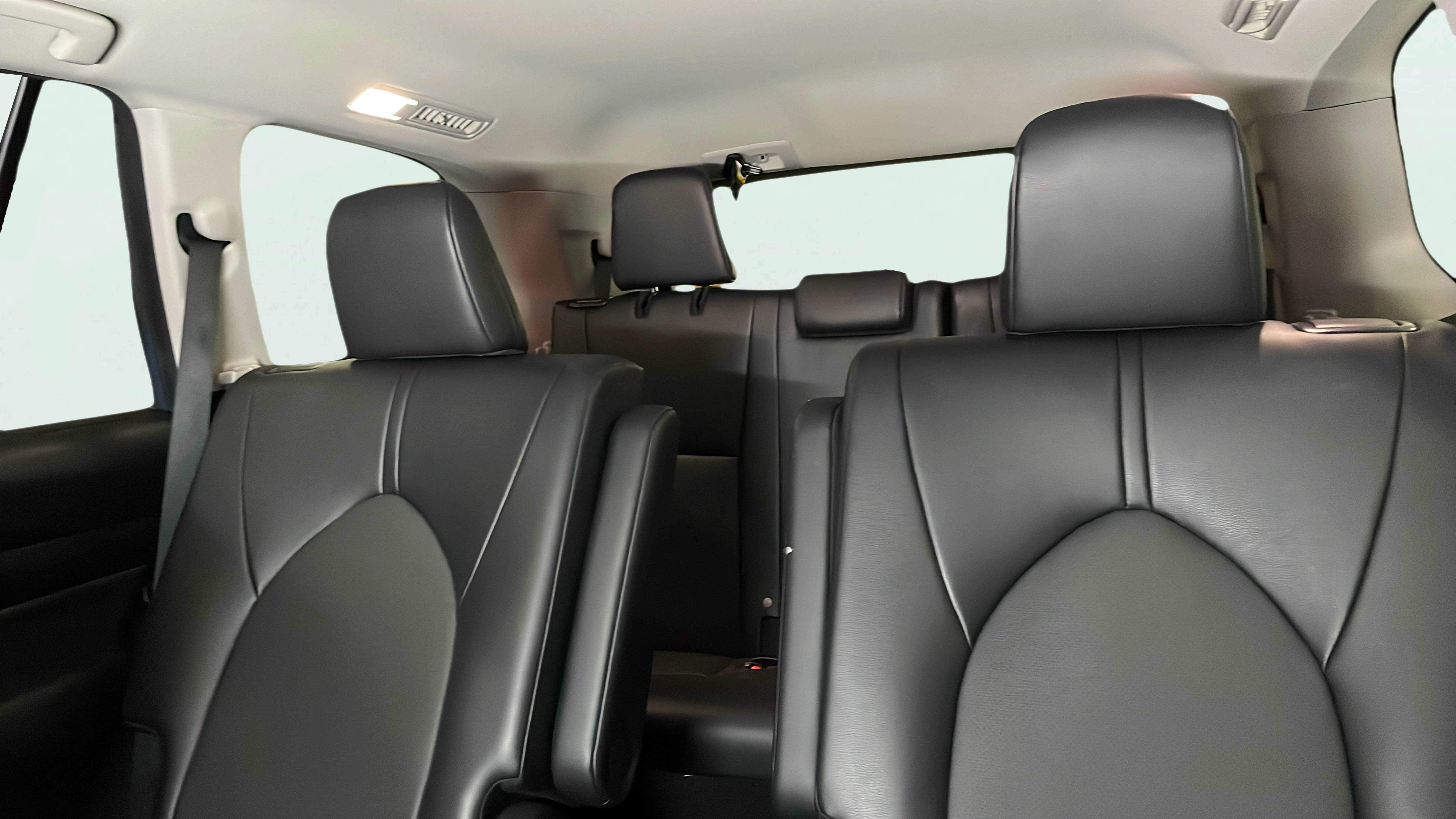 Vehicle interior 2