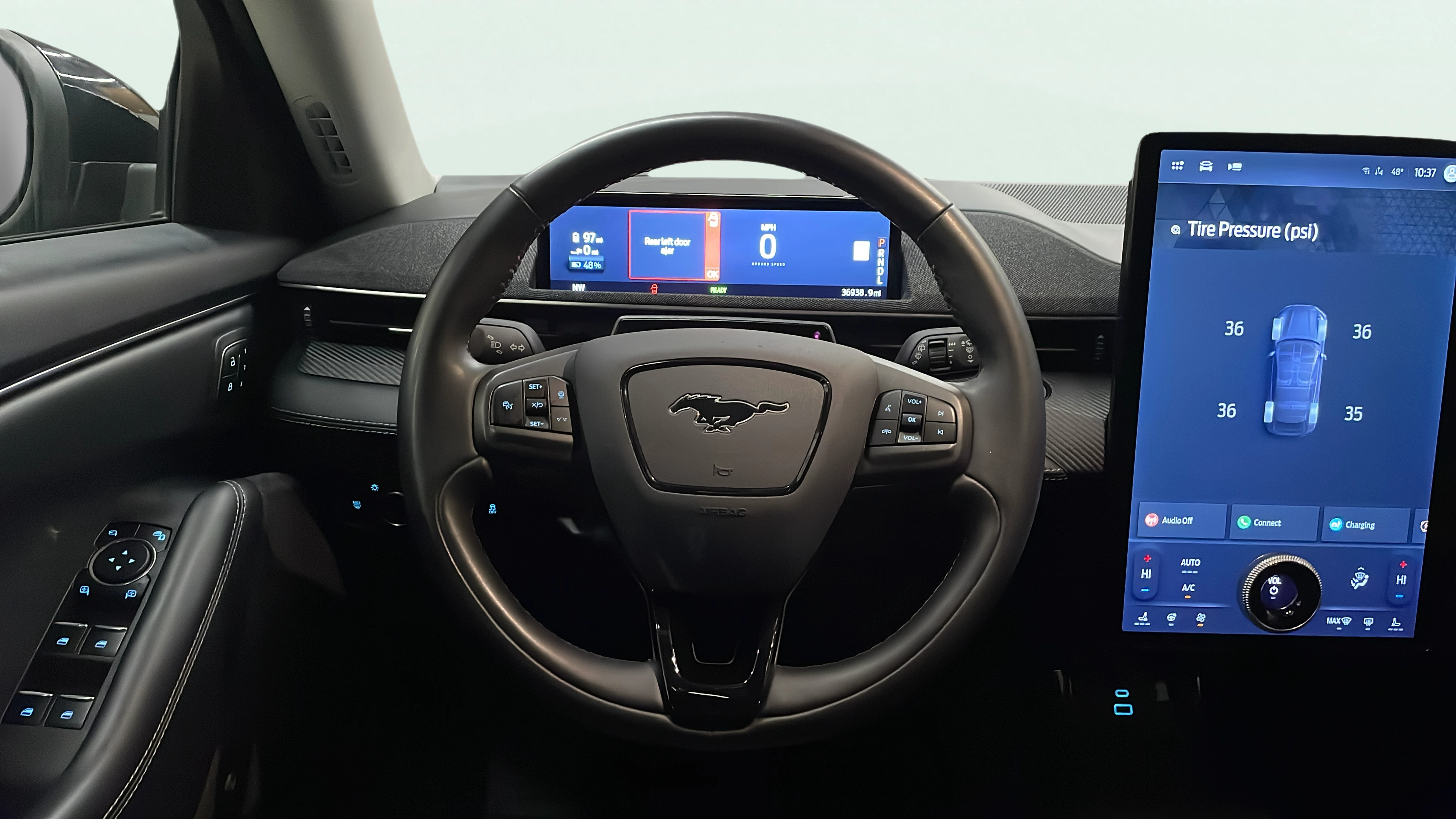 Vehicle interior 1
