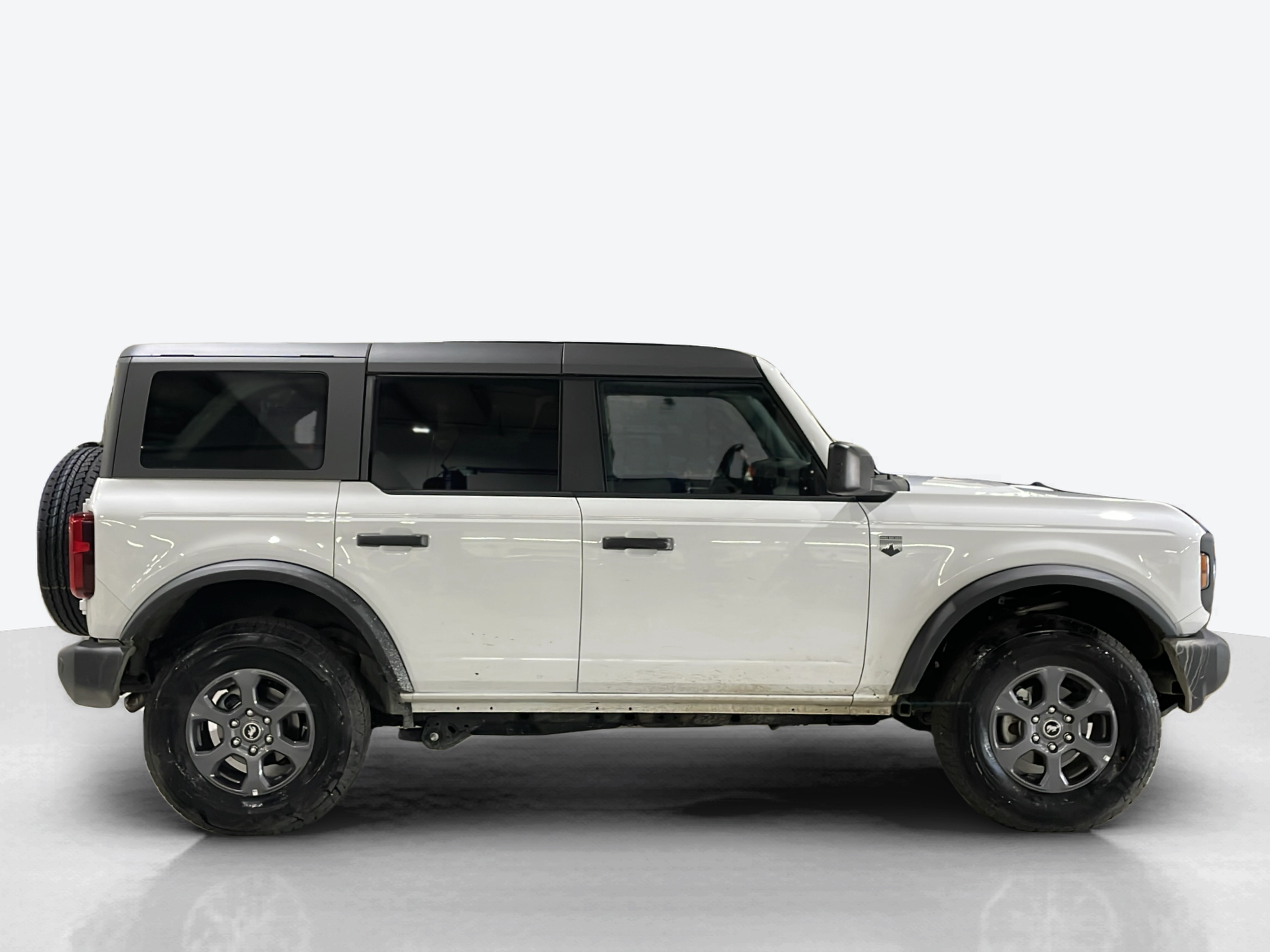 Vehicle exterior side
