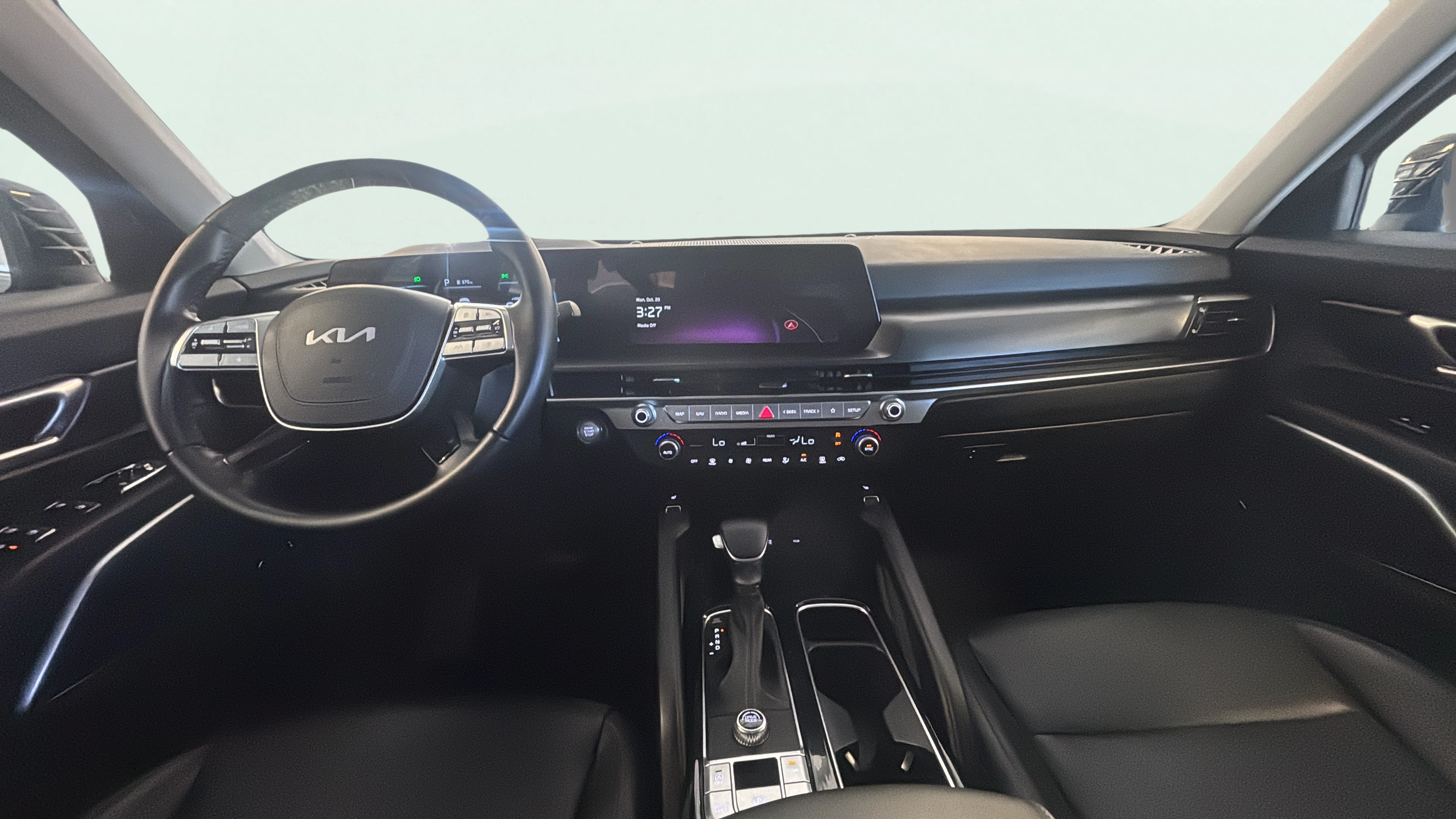 Vehicle interior 360 preview